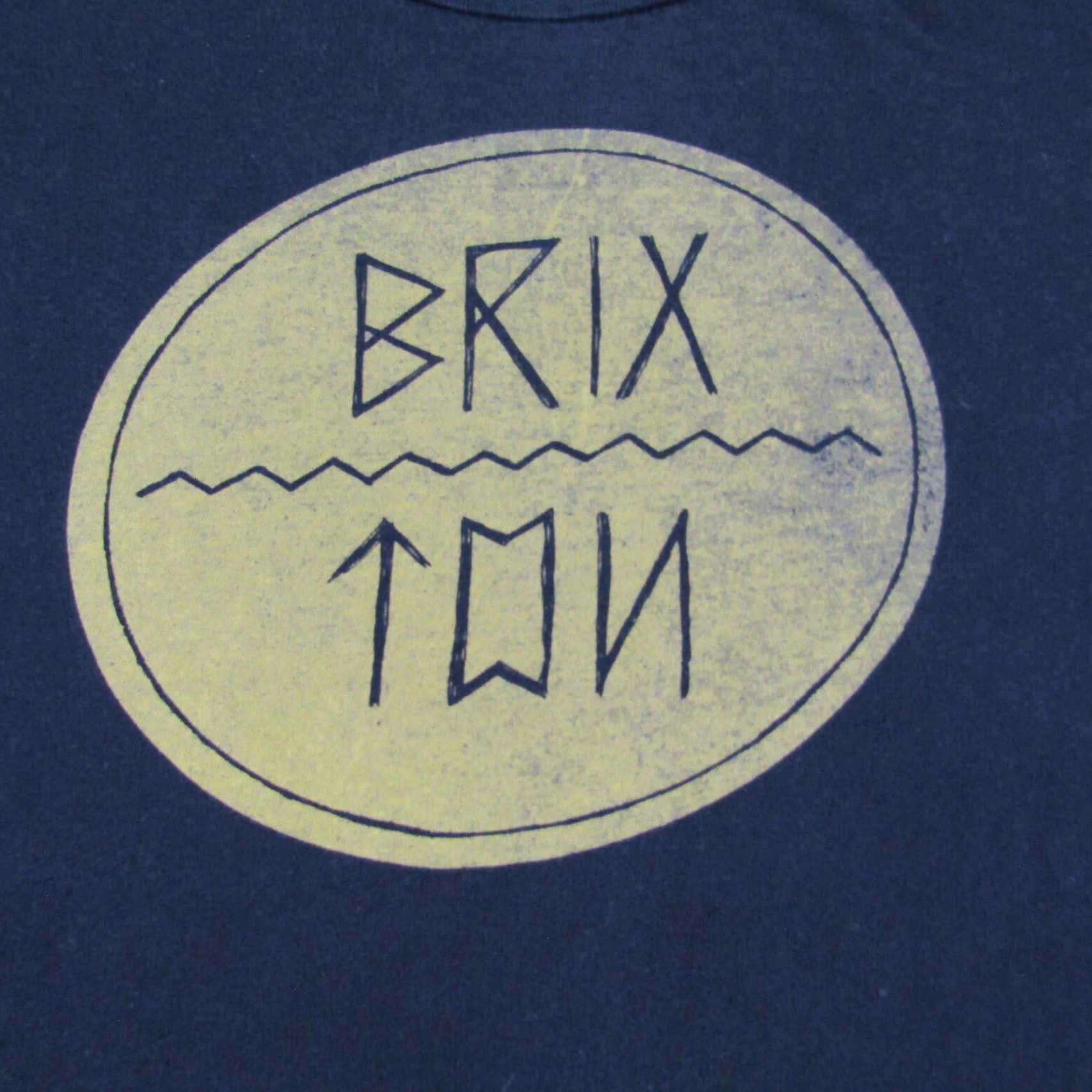 Brixton VINTAGE Brixton Logo T-Shirt Men Medium Black Casual Short Sleeve Crewneck Cotton 90s Surf Skater Size US M / EU 48-50 / 2 - 3 Thumbnail
