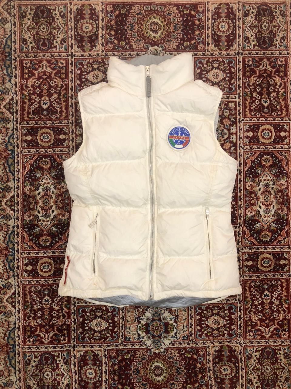 Prada PRADA VESTE Y2k ACTIVE SPORT White Size M / US 6-8 / IT 42-44 - 5 Thumbnail