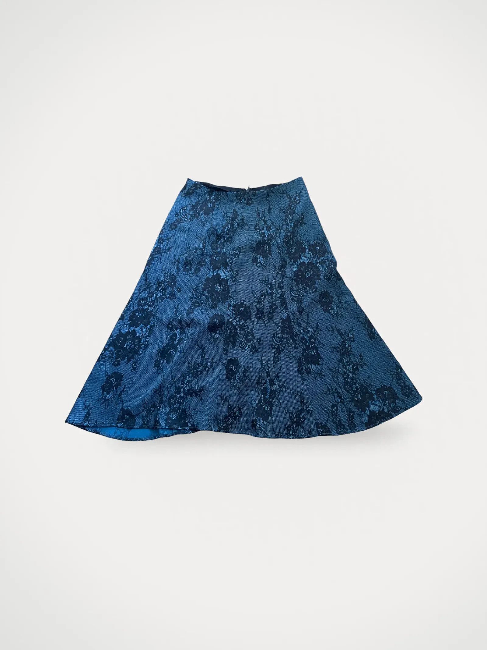 Club Monaco Club Monaco Skirt Size 26" / US 2 / IT 38 - 1 Thumbnail