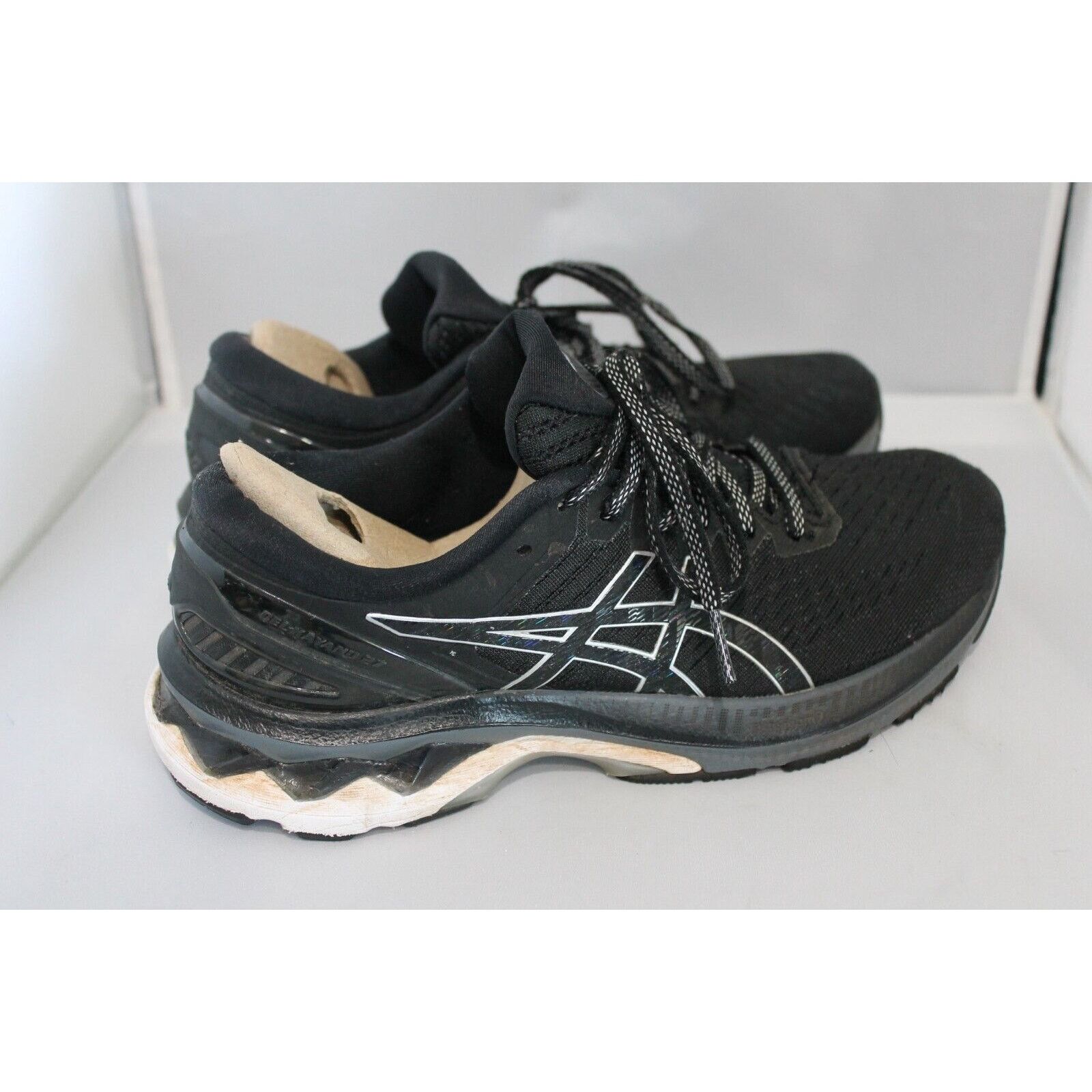 Asics Asics Gel Kayano 27 Women's Running Shoes SZ 7 Black Silver Size US 7 / IT 37 - 6 Thumbnail