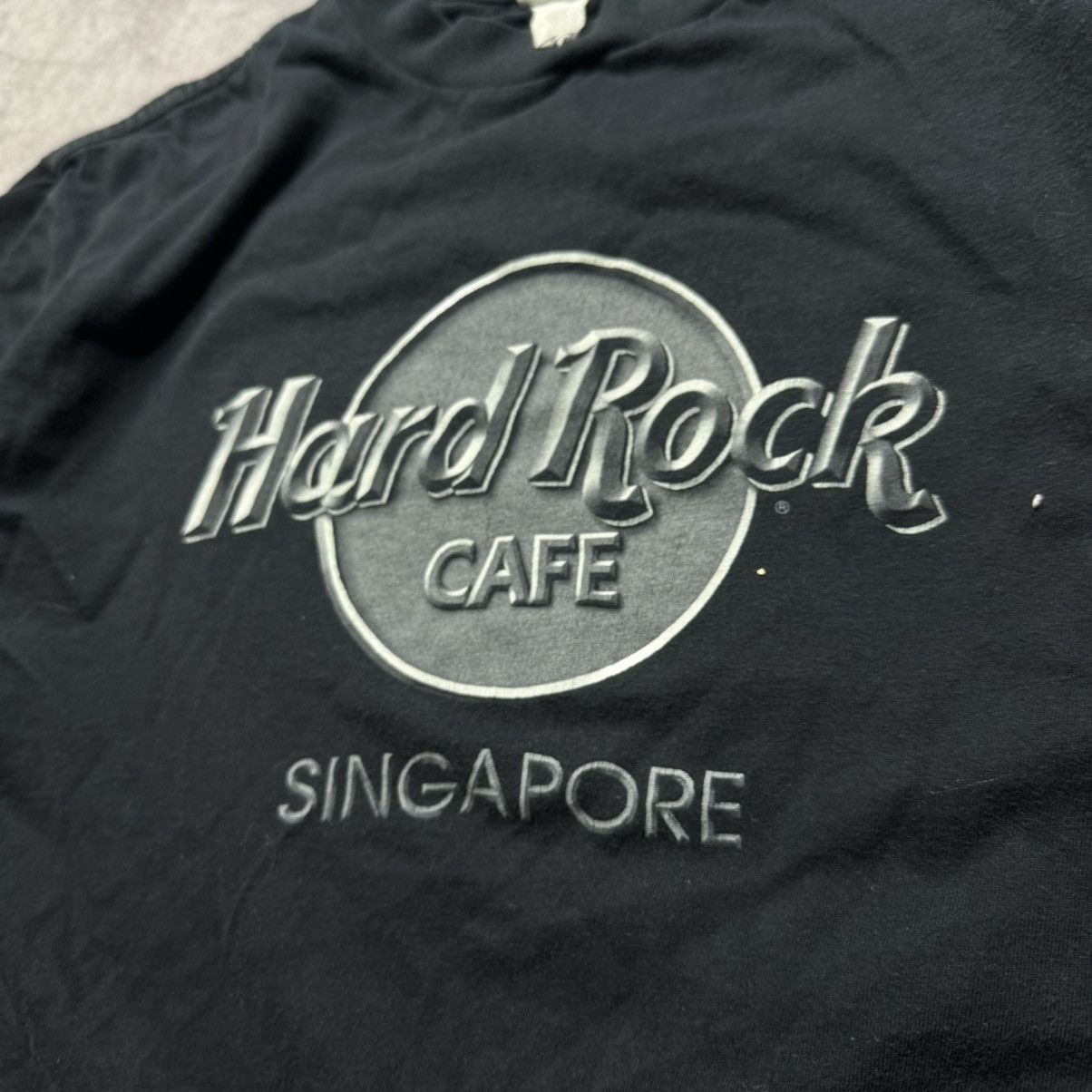Vintage Hard Rock Cafe Singapore Graphic Tee Size US L / EU 52-54 / 3 - 2 Thumbnail