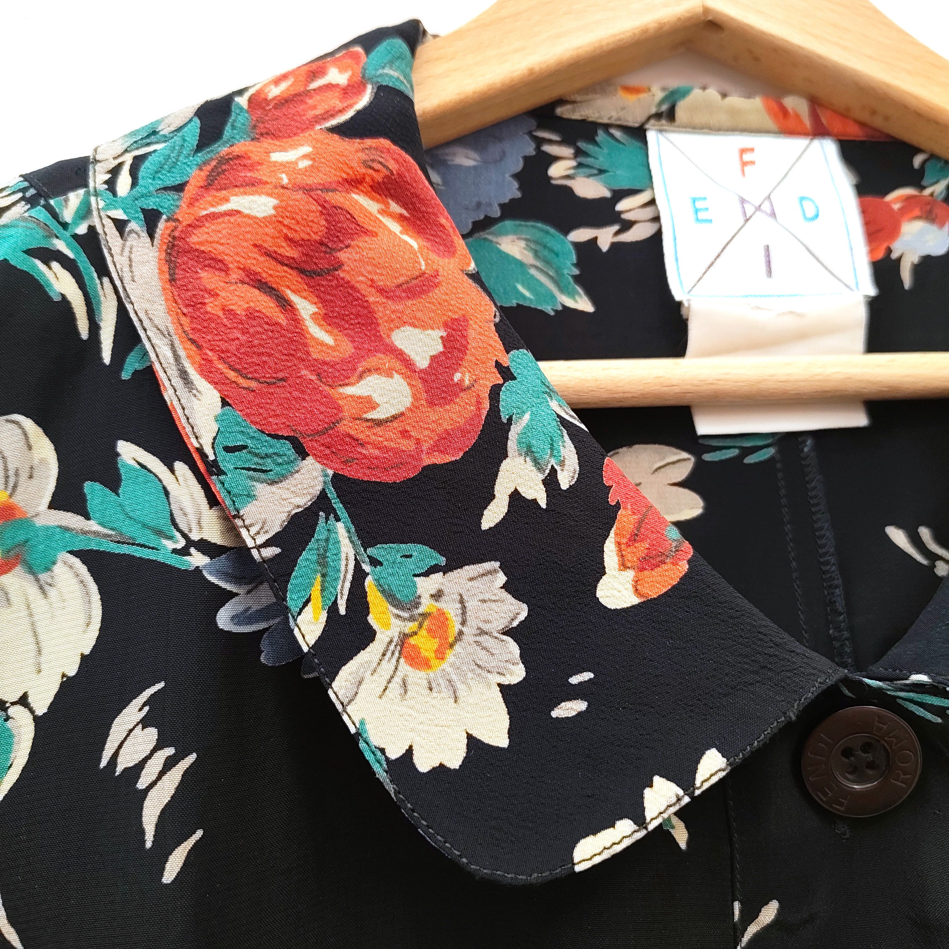 Fendi Fendi vintage 80s silk blouse floral print puff sleeves Size M / US 6-8 / IT 42-44 - 2 Thumbnail