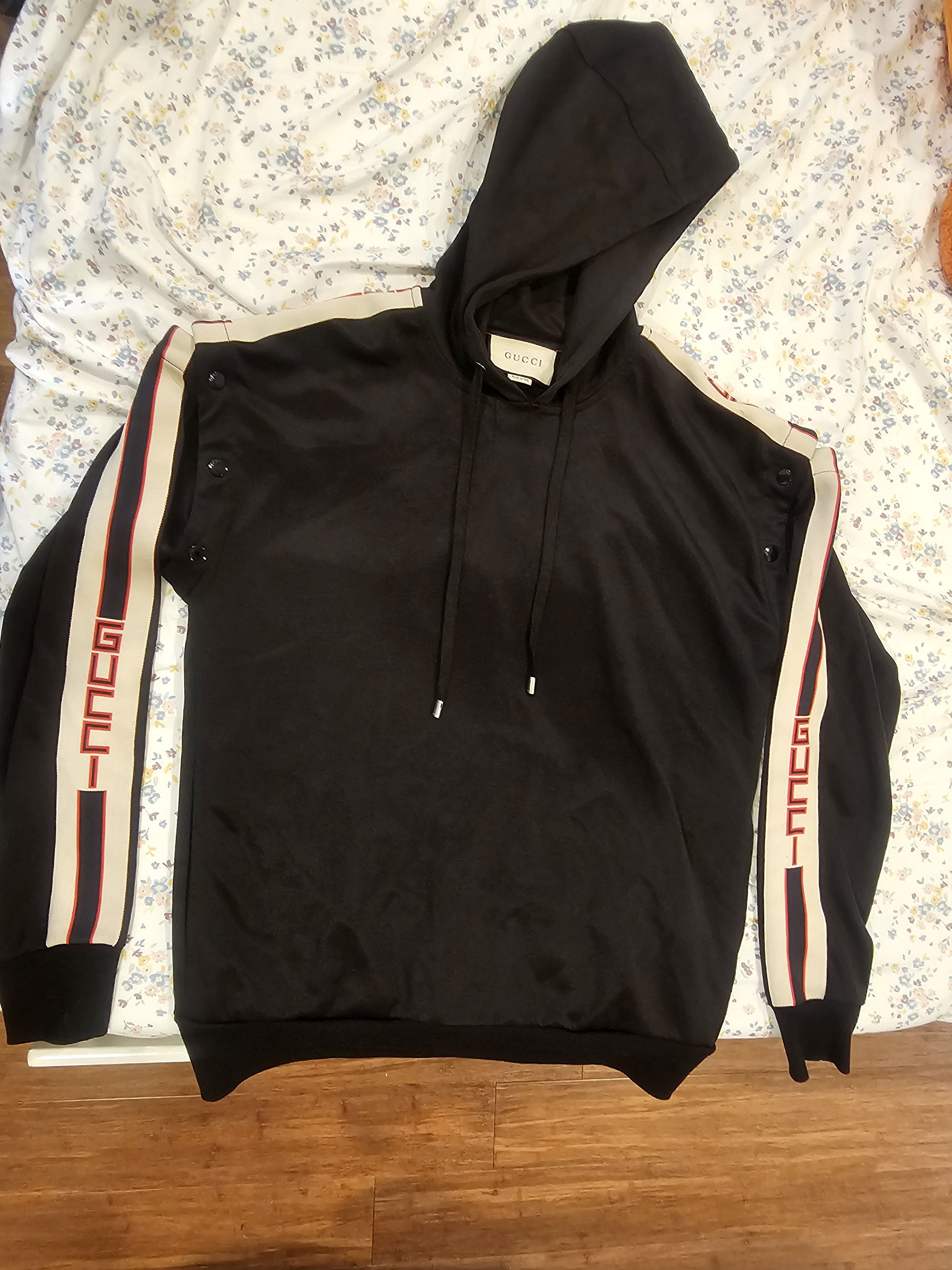 Gucci Gucci Hooded Sweatshirt w/ Removable Sleeves ( 475354 X6U11) Size US M / EU 48-50 / 2 - 1 Thumbnail