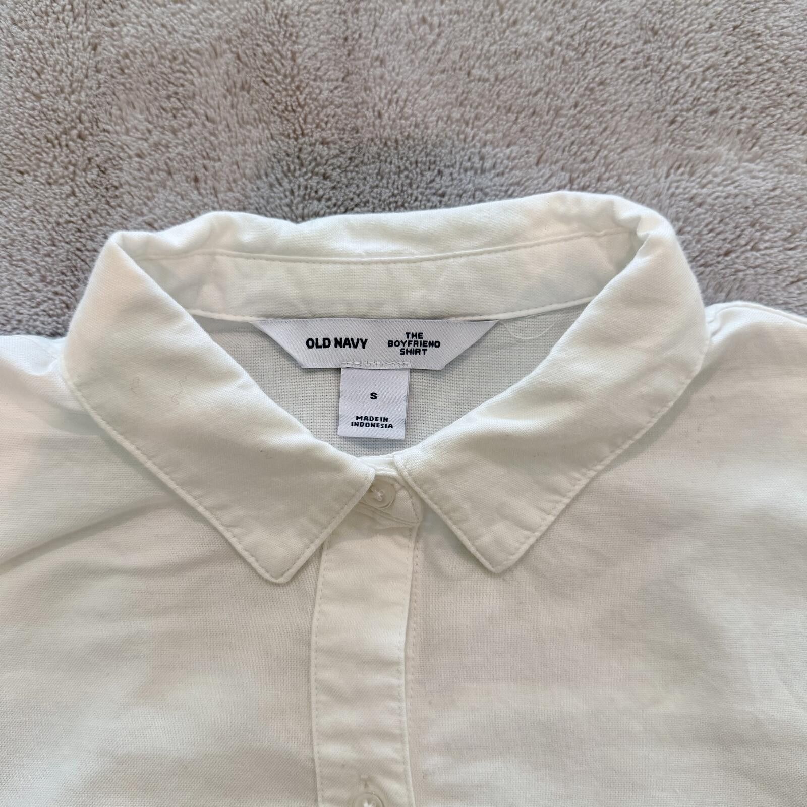 Old Navy Old Navy The Boyfriend Shirt Size S Size US S / EU 44-46 / 1 - 3 Thumbnail