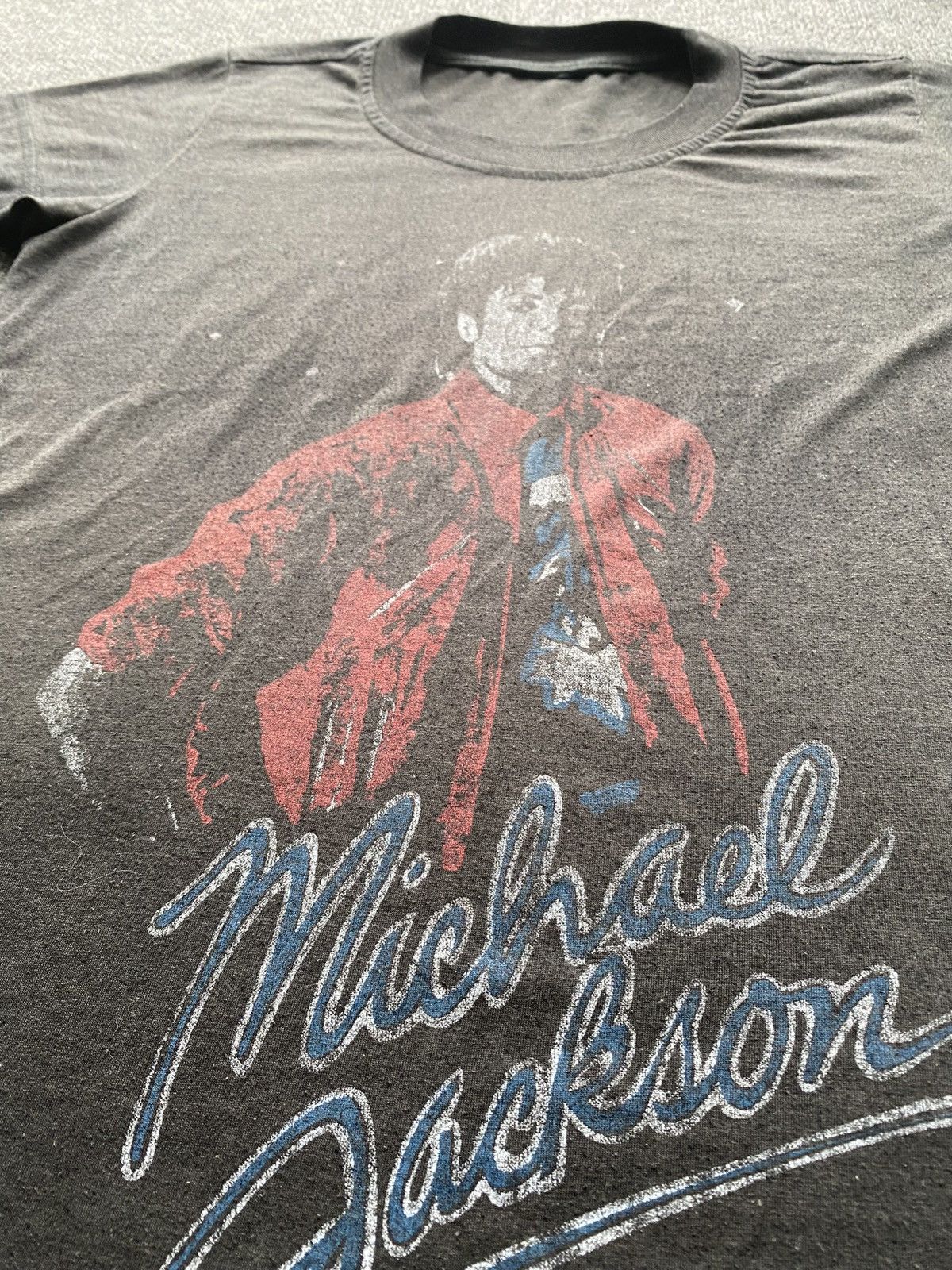Band Tees 🔥’84 Michael Jackson Thriller sun Faded washed Top m size Size M / US 6-8 / IT 42-44 - 15 Thumbnail