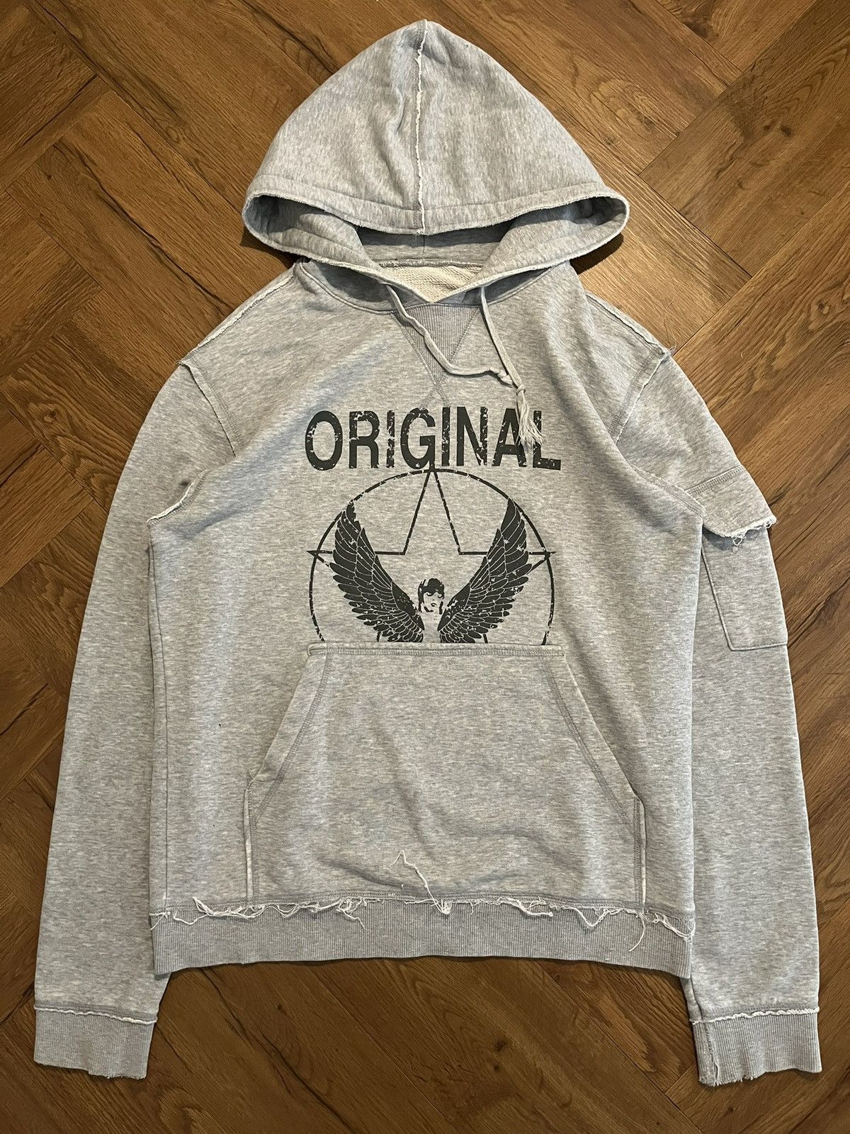 Japanese Brand Distressed Graphic Hoodie – ‘Original’ Wings, Grunge Style Size US M / EU 48-50 / 2 - 1 Thumbnail