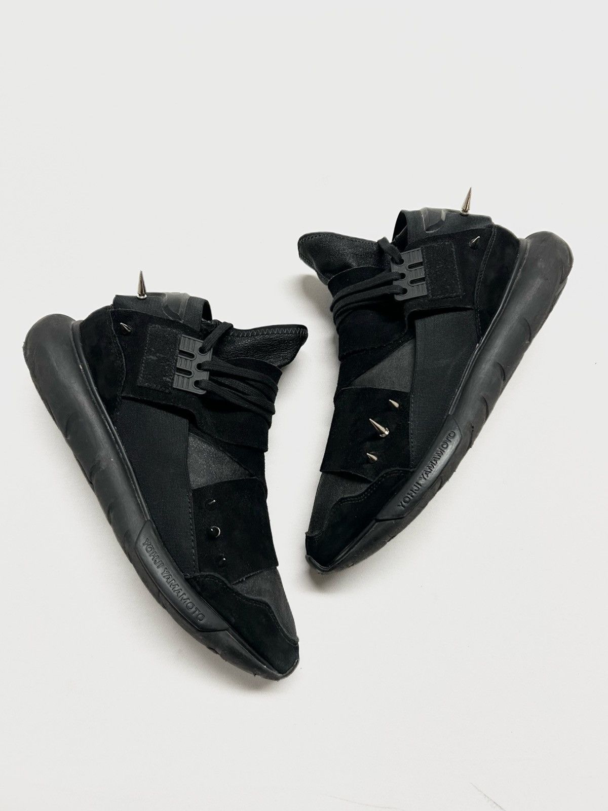 Y-3 FW2016 Spiked Qasa High Size US 9 / EU 42 - 1 Thumbnail