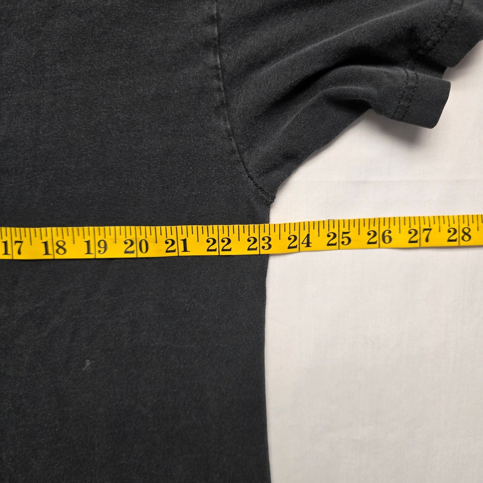 Vintage Vintage Gimme A Dollar And I'll Go Away Black XL Tee 90s Size US XL / EU 56 / 4 - 5 Thumbnail