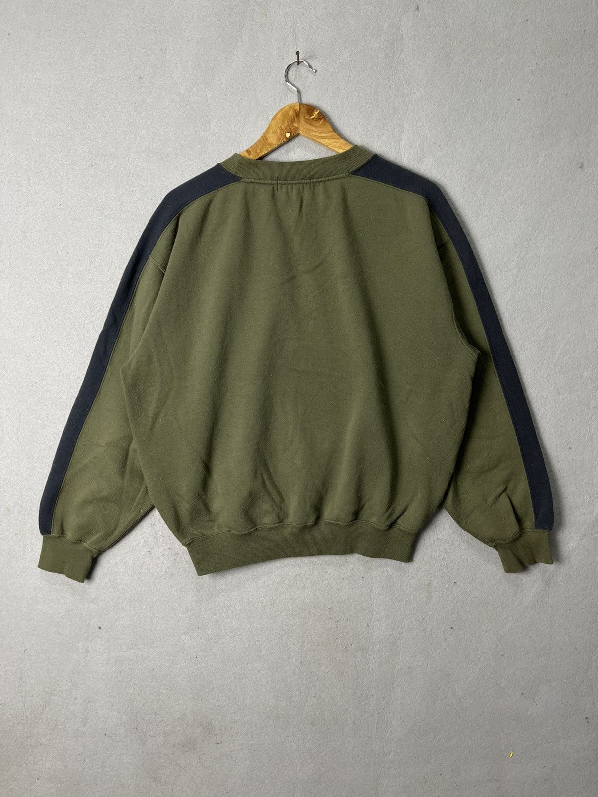 Benetton Vintage Benetton Formula 1 Racing Team Crewneck Sweatshirt Size US L / EU 52-54 / 3 - 6 Thumbnail