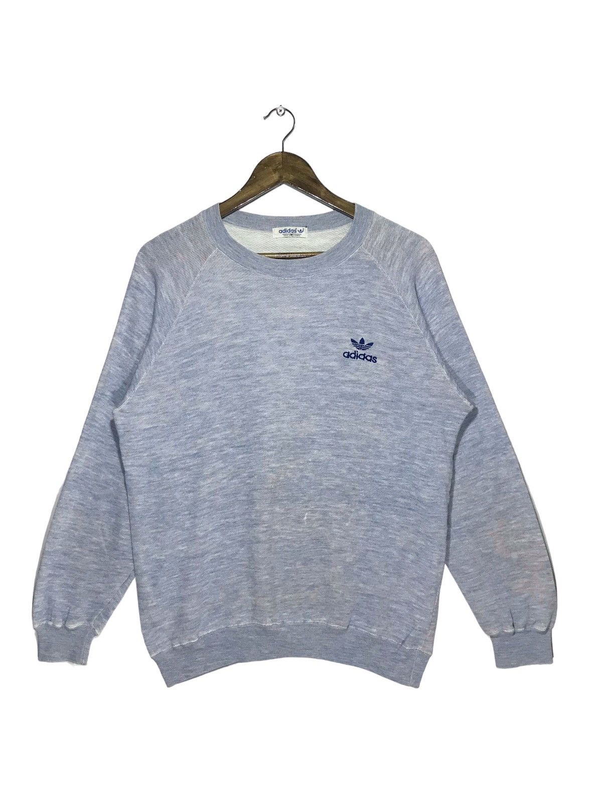 Adidas × Vintage Vintage Adidas Small Navy Logo Sweatshirt Size US S / EU 44-46 / 1 - 1 Thumbnail