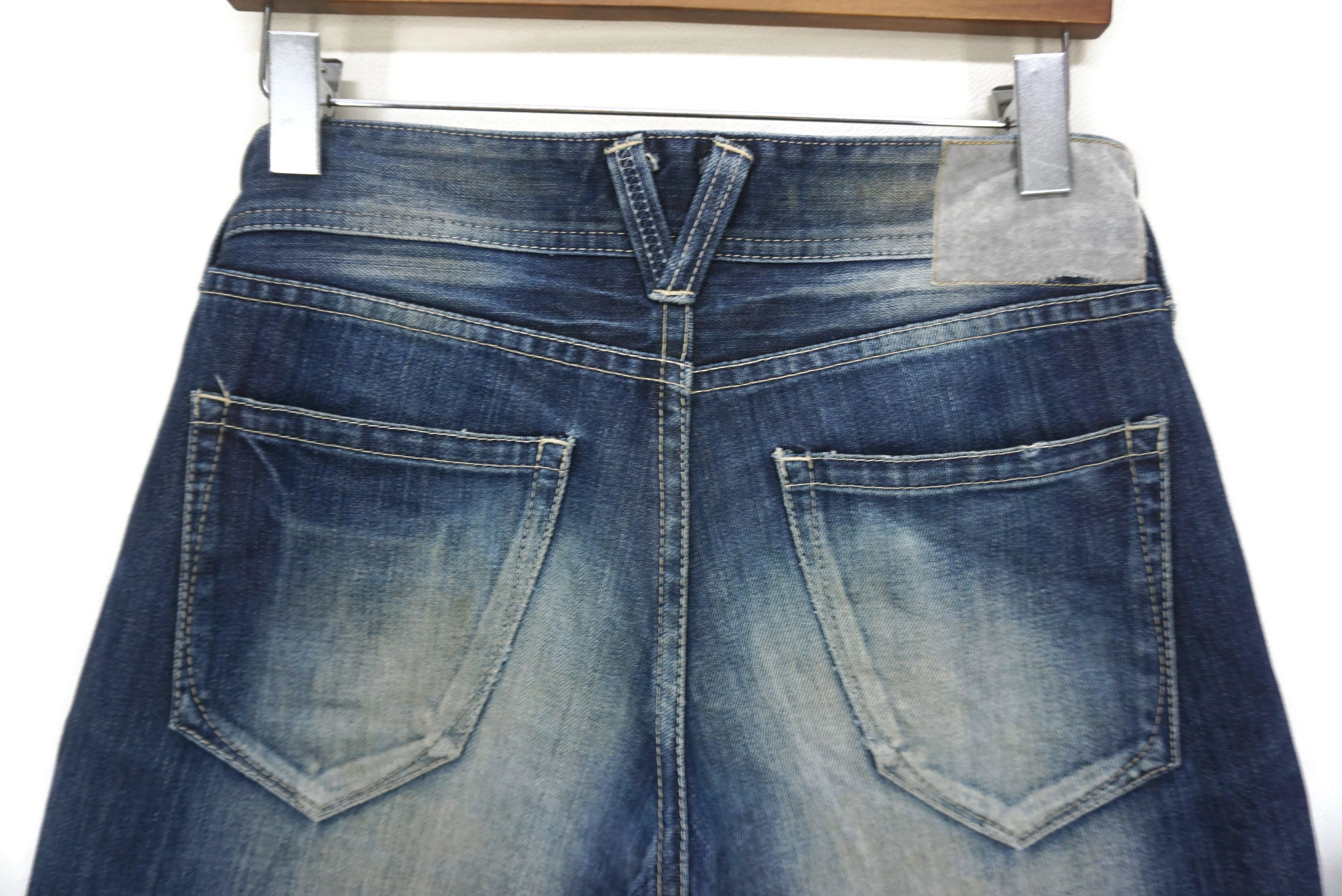 Japanese Brand Vanquish Jeans Size W30xL33.5 Gold Low-Rise Slim Denim Size US 28 / EU 44 - 8 Thumbnail