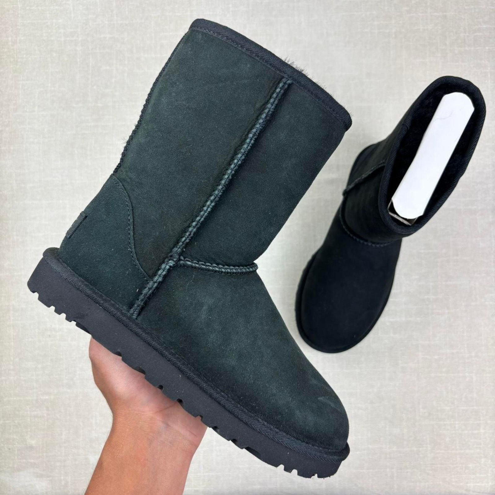 Ugg 🏴‍☠️ 2022 UGG Classic Short II Boot “Black” 5W Size US 9 / IT 39 - 1 Thumbnail