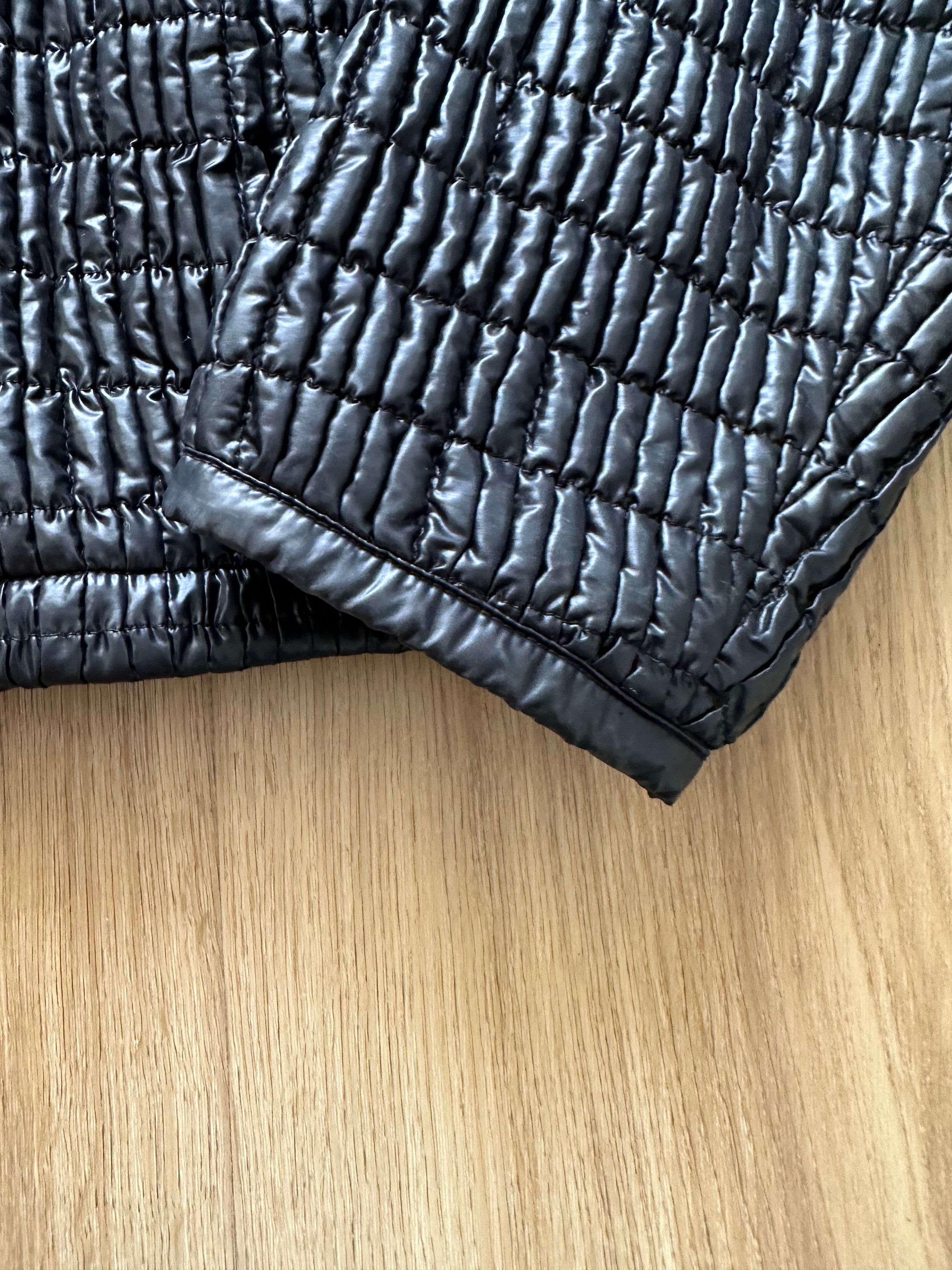 Prada PRADA black texture red tab padded ribbed nylon linea rossa Size US M / EU 48-50 / 2 - 10 Thumbnail