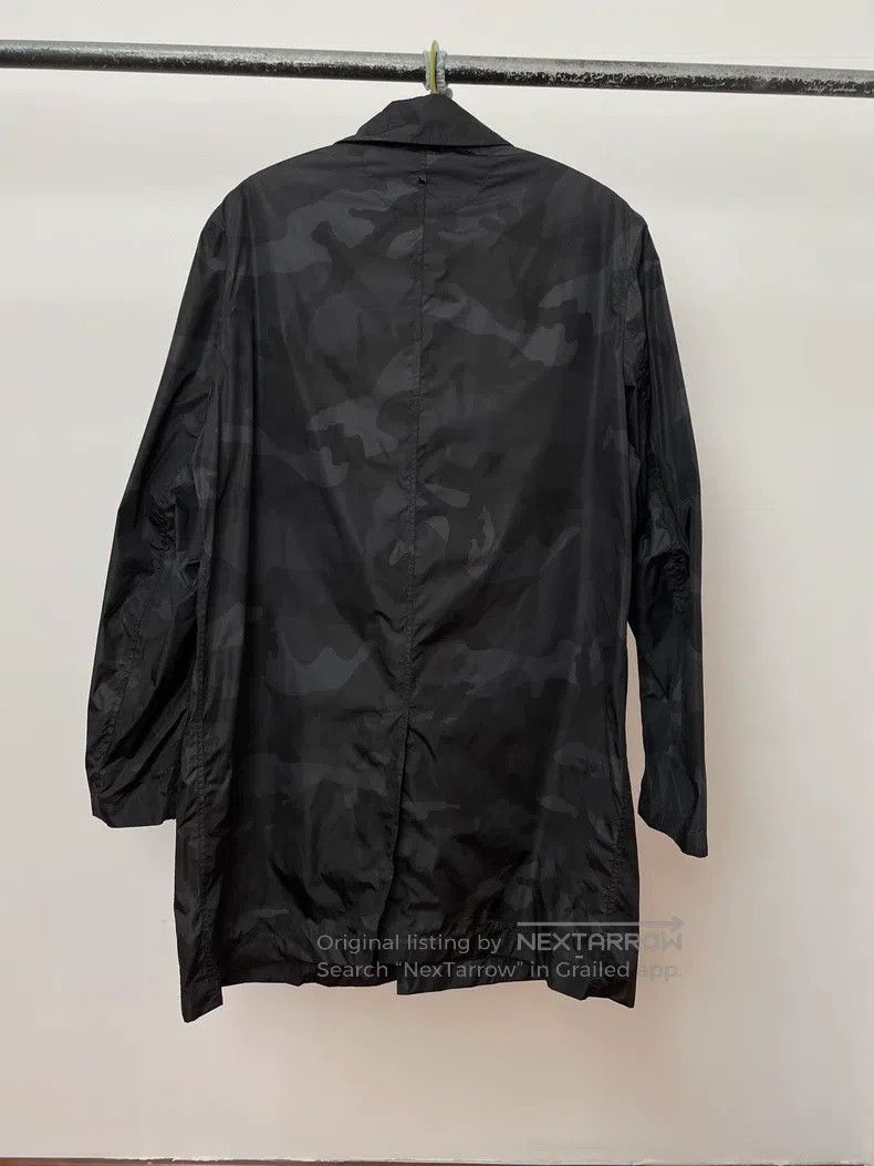 Valentino Valentino Camouflage dark pattern trench coat Size US M / EU 48-50 / 2 - 2 Thumbnail
