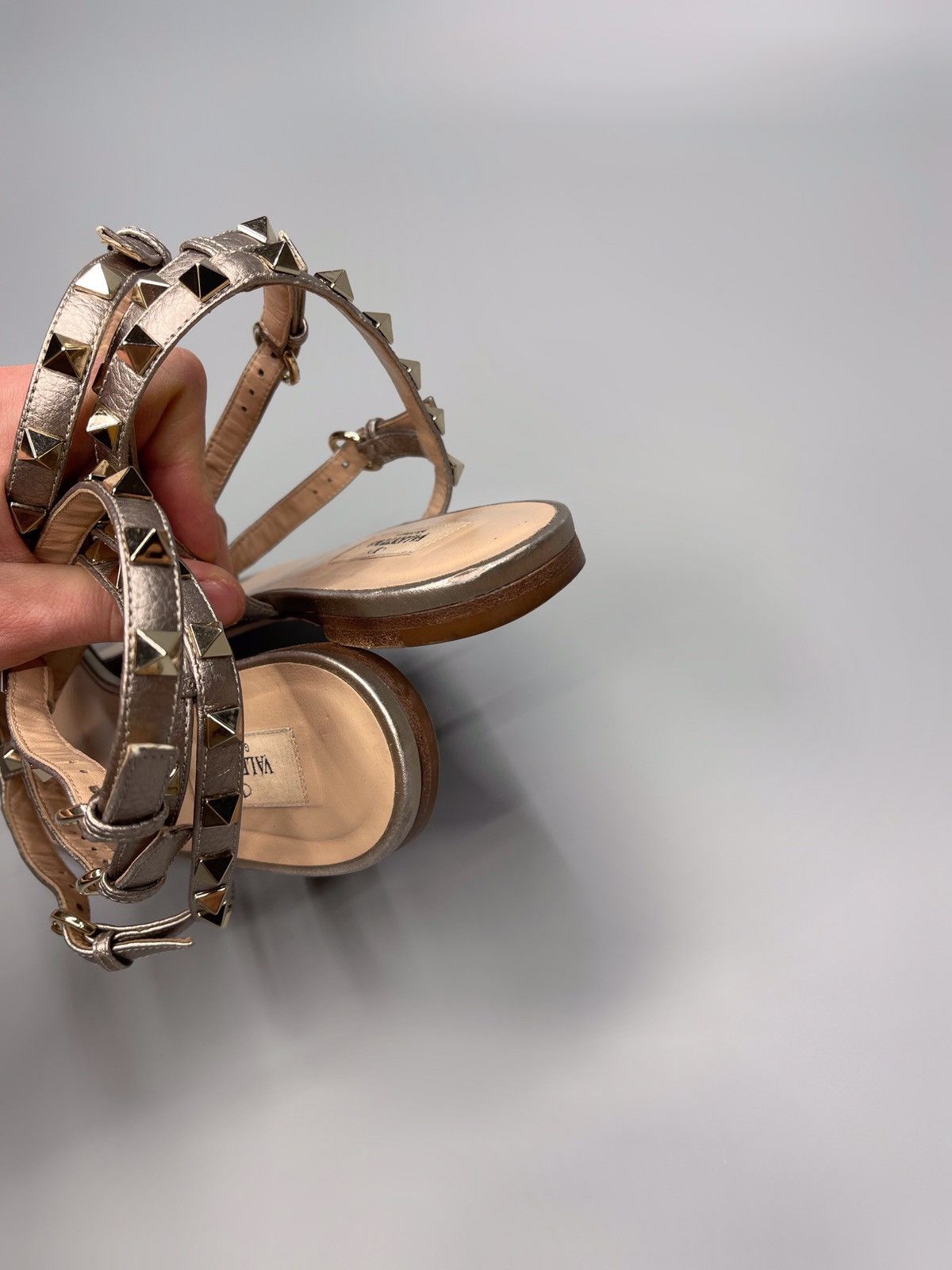 Valentino Valentino Garavani Rockstud Rubber Sandal Made in Italy Size US 10.5 / IT 40.5 - 9 Thumbnail