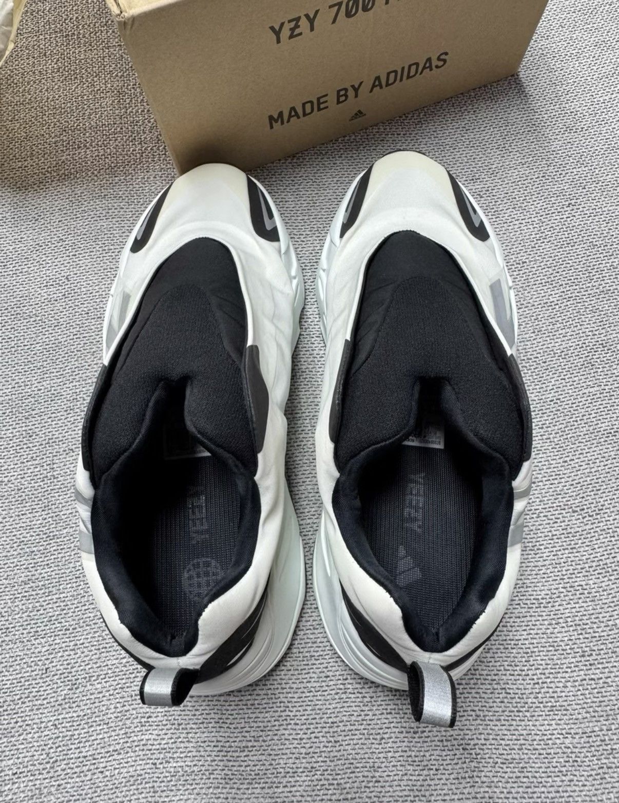 Adidas Adidas Yeezy Boost 700 MNVN Panda, Slip-on Dad Sneaker K37 Size US 7 / EU 40 - 5 Thumbnail