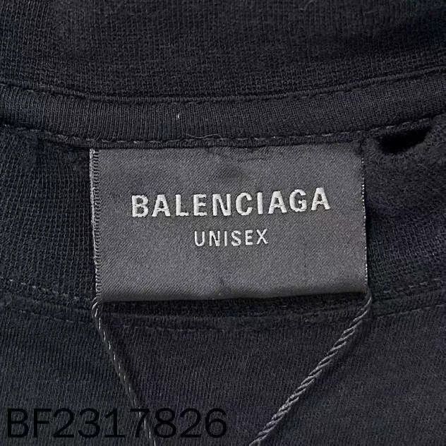 Balenciaga Balenciaga Solid color round neck logo pullover long sleev Size US L / EU 52-54 / 3 - 7 Thumbnail