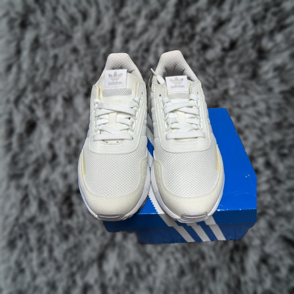 Adidas Originals Retroset Sneakers Mens 6 Athletic Casual Walking 80s Retro White Lace Up Low Top Rubber Sole Mens Shoes