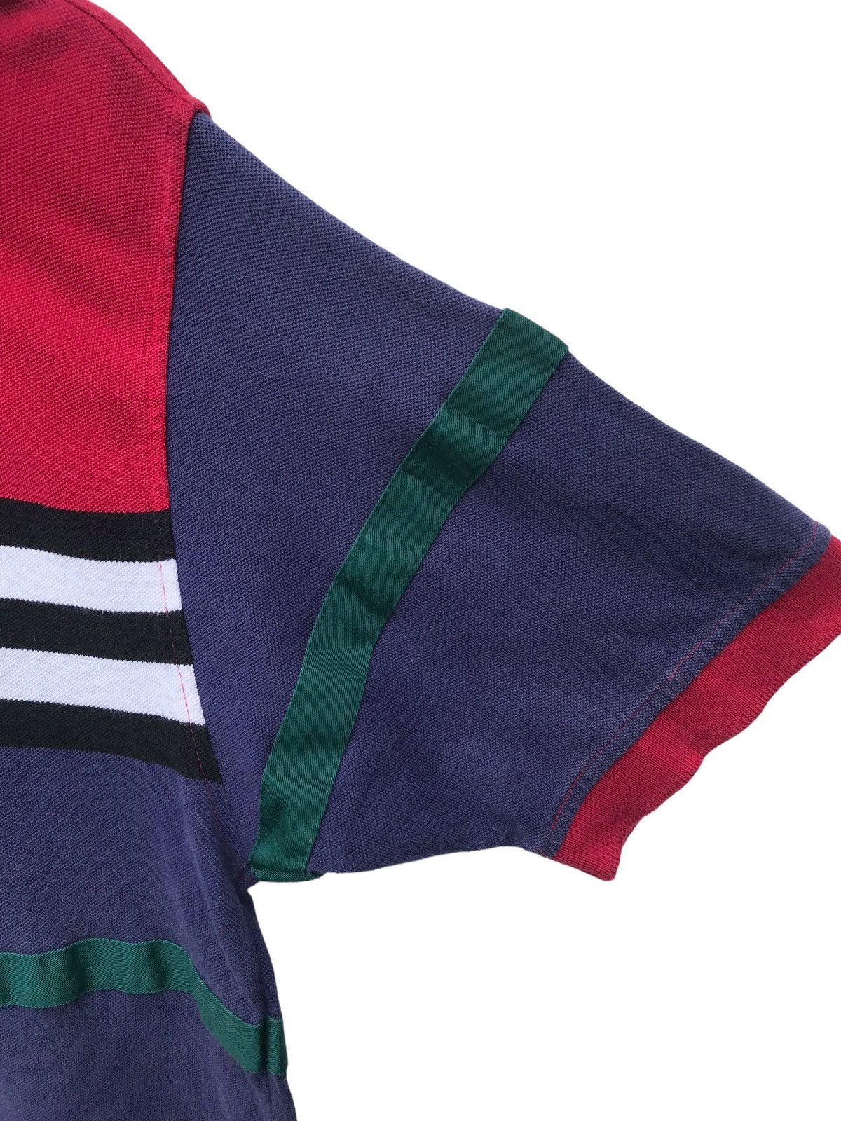 Tommy Hilfiger Vintage Tommy Hilfiger Stripe Multicolour Polo Shirt Size US M / EU 48-50 / 2 - 7 Thumbnail