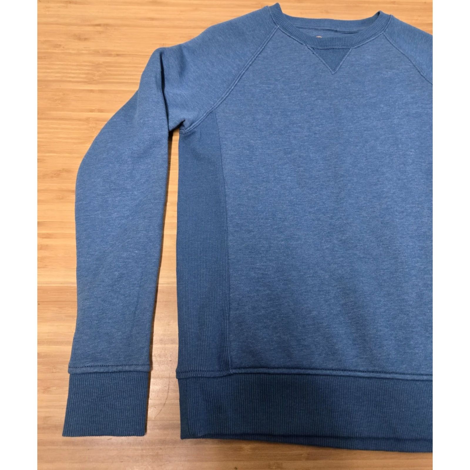 Carhartt VINTAGE Carhartt Sweatshirt Womens XS Blue Crewneck Relaxed Fit Raglan Patch Sleeve Logo Patch Size XS / US 0-2 / IT 36-38 - 3 Thumbnail