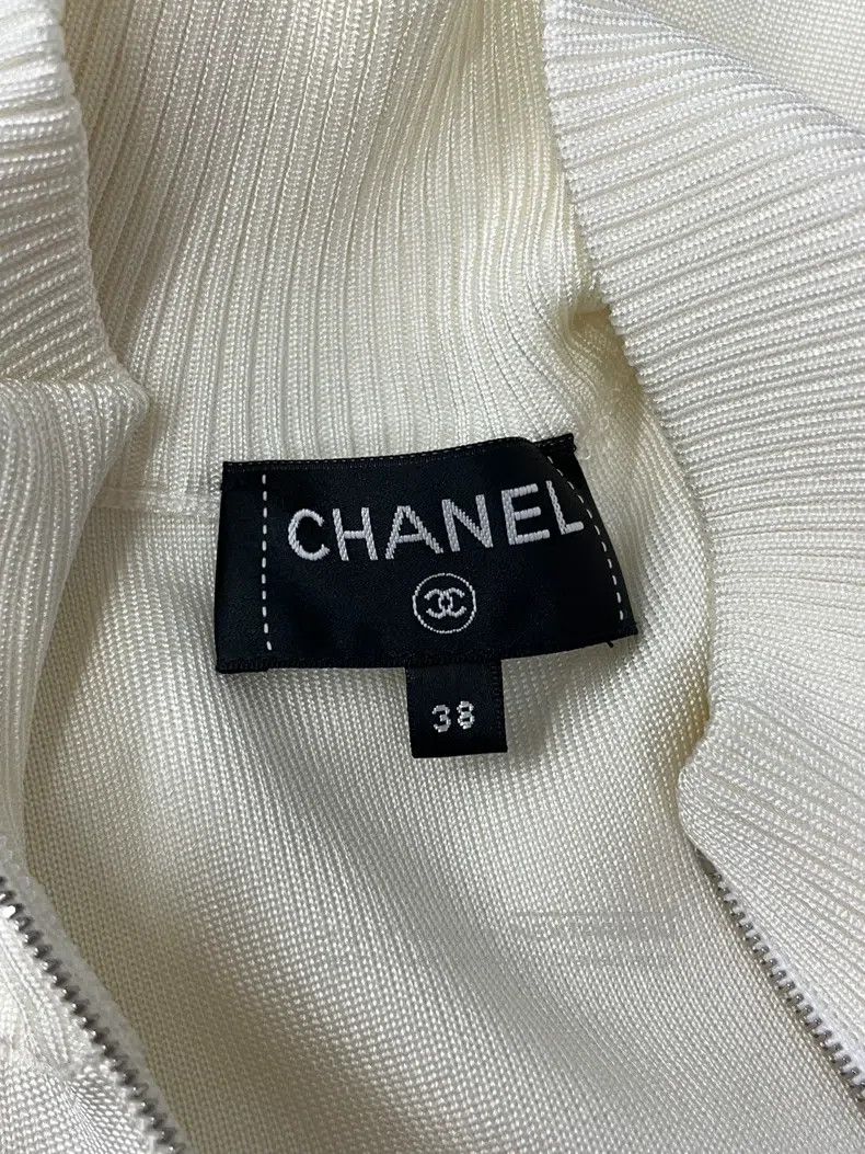 Chanel Chanel 23C White Heavy Industry Nail Bead Badge Baseball J Size XS / US 0-2 / IT 36-38 - 4 Thumbnail