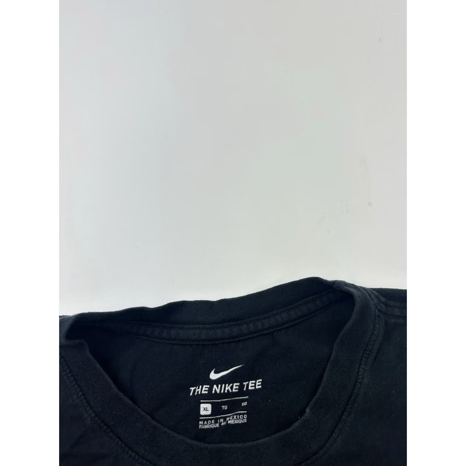 Nike Nike Men's XL T-Shirt Black Gold Swoosh 2020 Olympics World Cup Flags Graphic Tee Size US XL / EU 56 / 4 - 5 Thumbnail