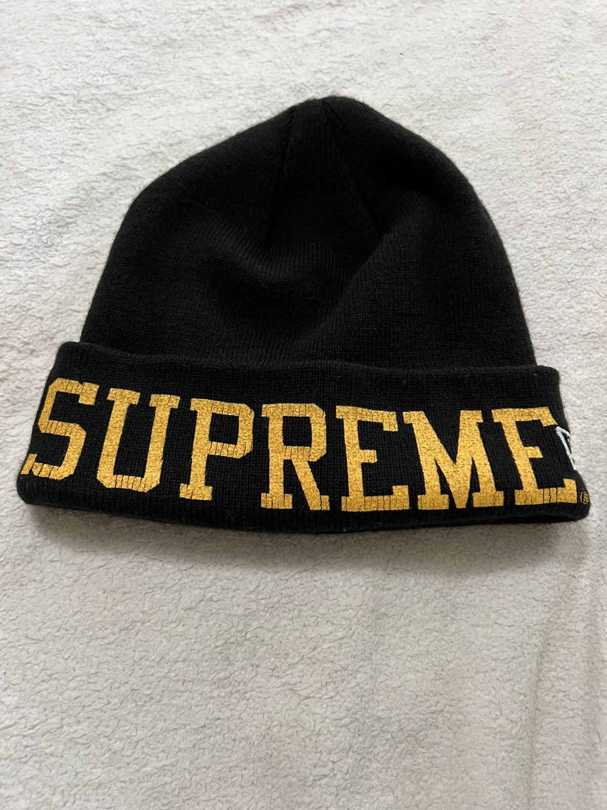 Supreme New Supreme Woven Straw Mat Red & Black | Grailed