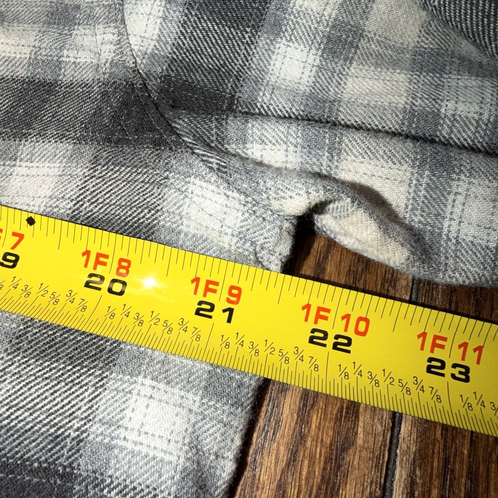 Patagonia Patagonia Flannel Shirt Mens Medium Gray Black Plaid Long Sleeve Organic Cotton Size US M / EU 48-50 / 2 - 8 Thumbnail