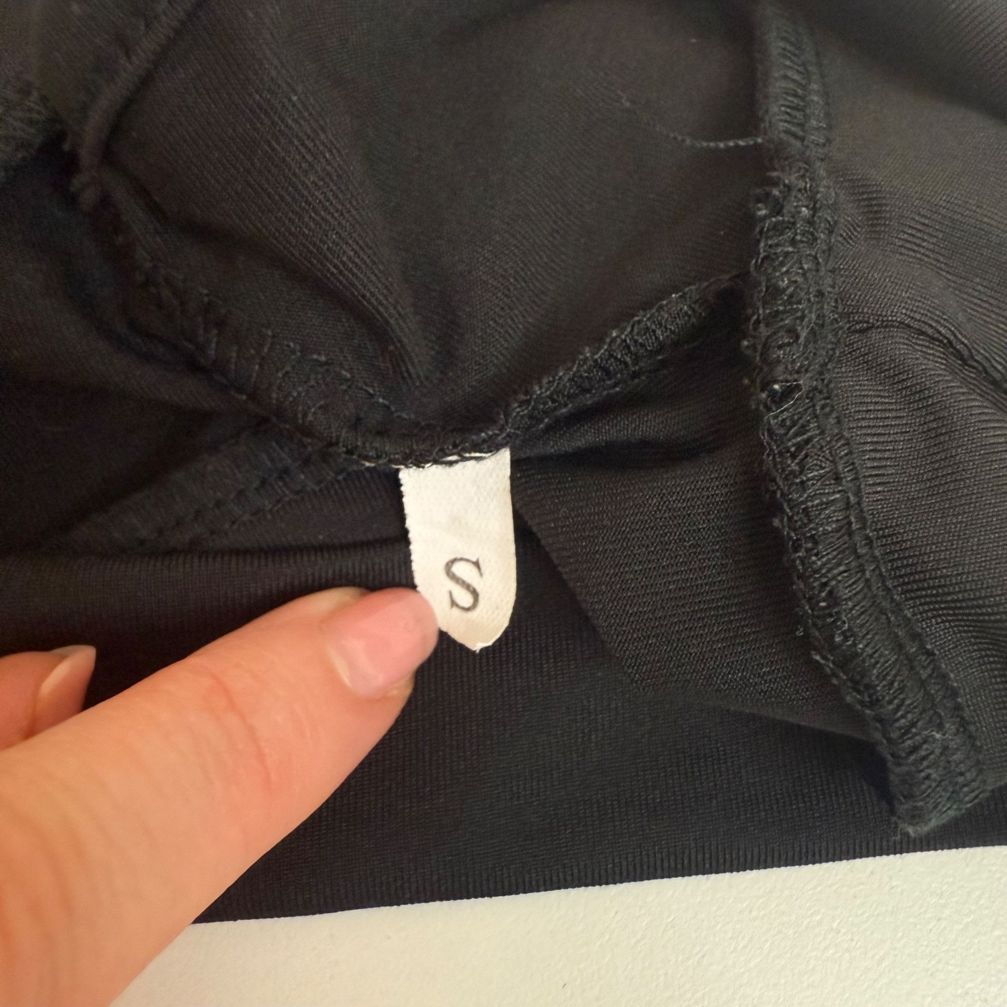 Other Black Racerback Crop Top Mesh Detail Small Size S / US 4 / IT 40 - 3 Thumbnail