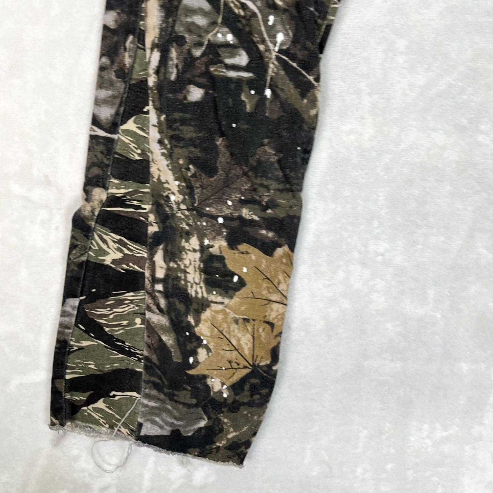 MNML MNML Cargo Pants Mens 30x34 Camouflage Canvas Paint Splatter Adjustable Waist Size US 30 / EU 46 - 2 Thumbnail