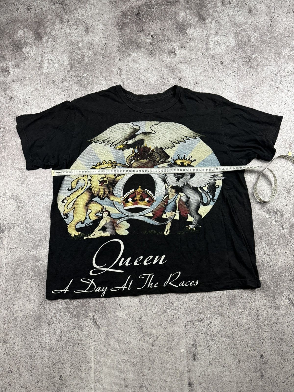 Vintage Queen A Day At The Races Music Band T-shirt Men Adult Short Size US L / EU 52-54 / 3 - 1 Thumbnail