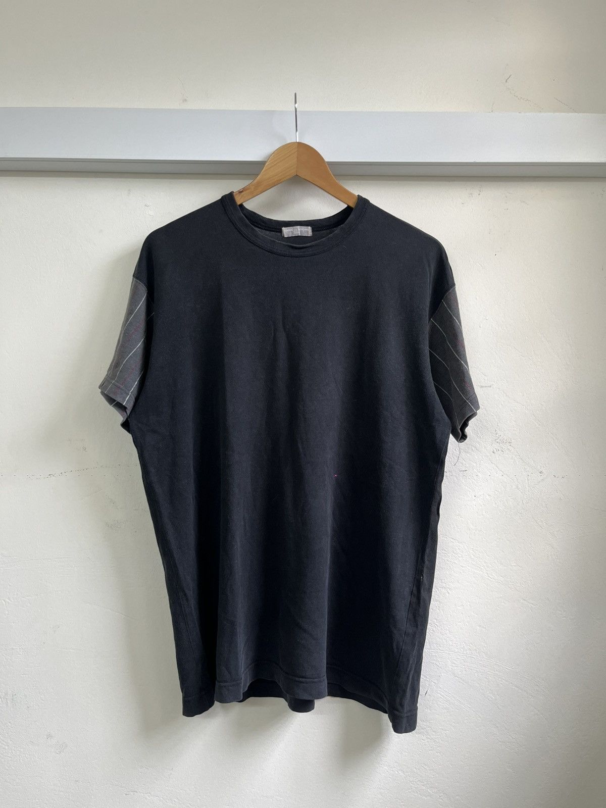 Comme des Garcons Homme Vintage 90s Comme Des Garçons Homme stripes sleeve Tshirt Size US L / EU 52-54 / 3 - 1 Thumbnail