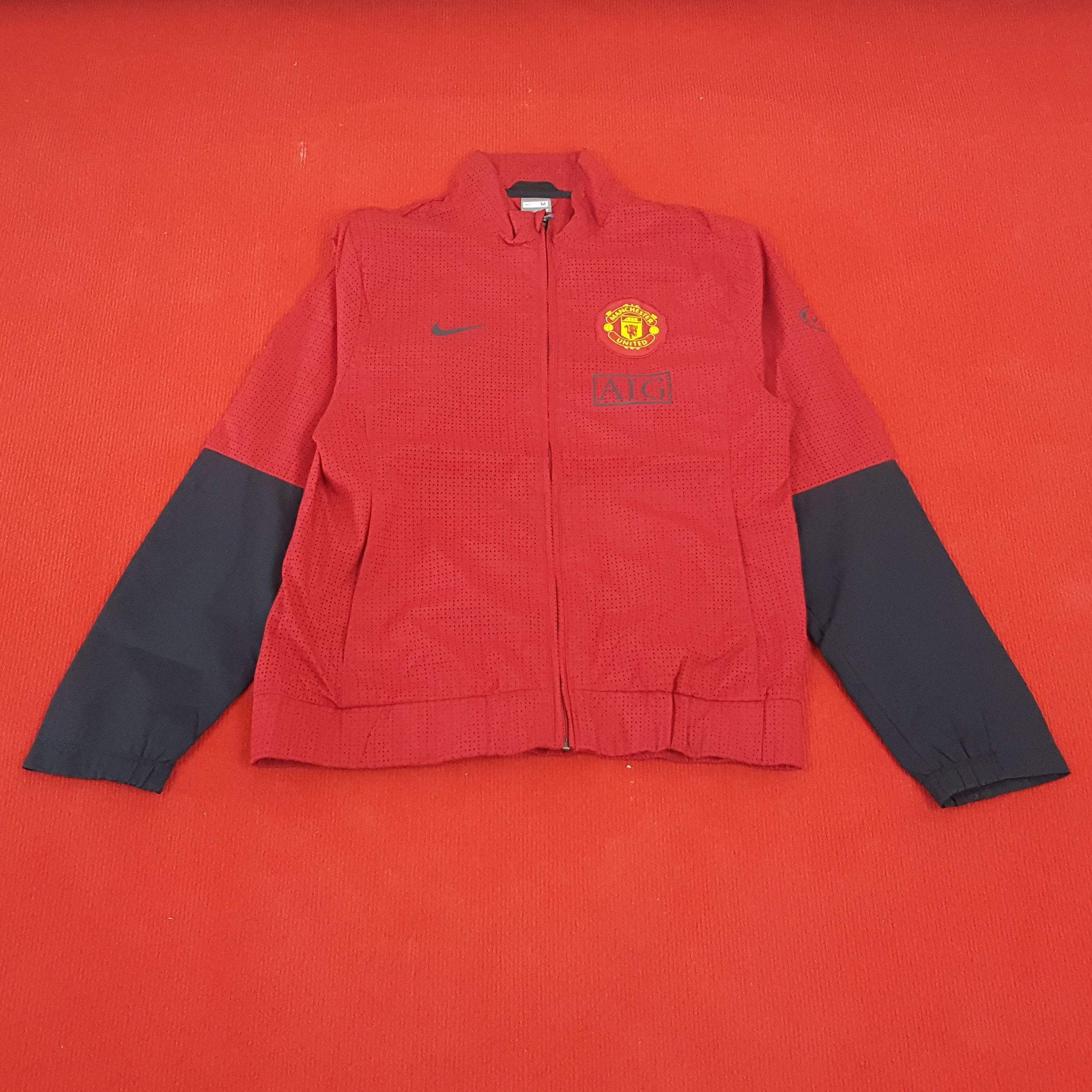 Nike × Vintage Nike Manchester United AIG Football Soccer Club Jacket Size US S / EU 44-46 / 1 - 1 Thumbnail