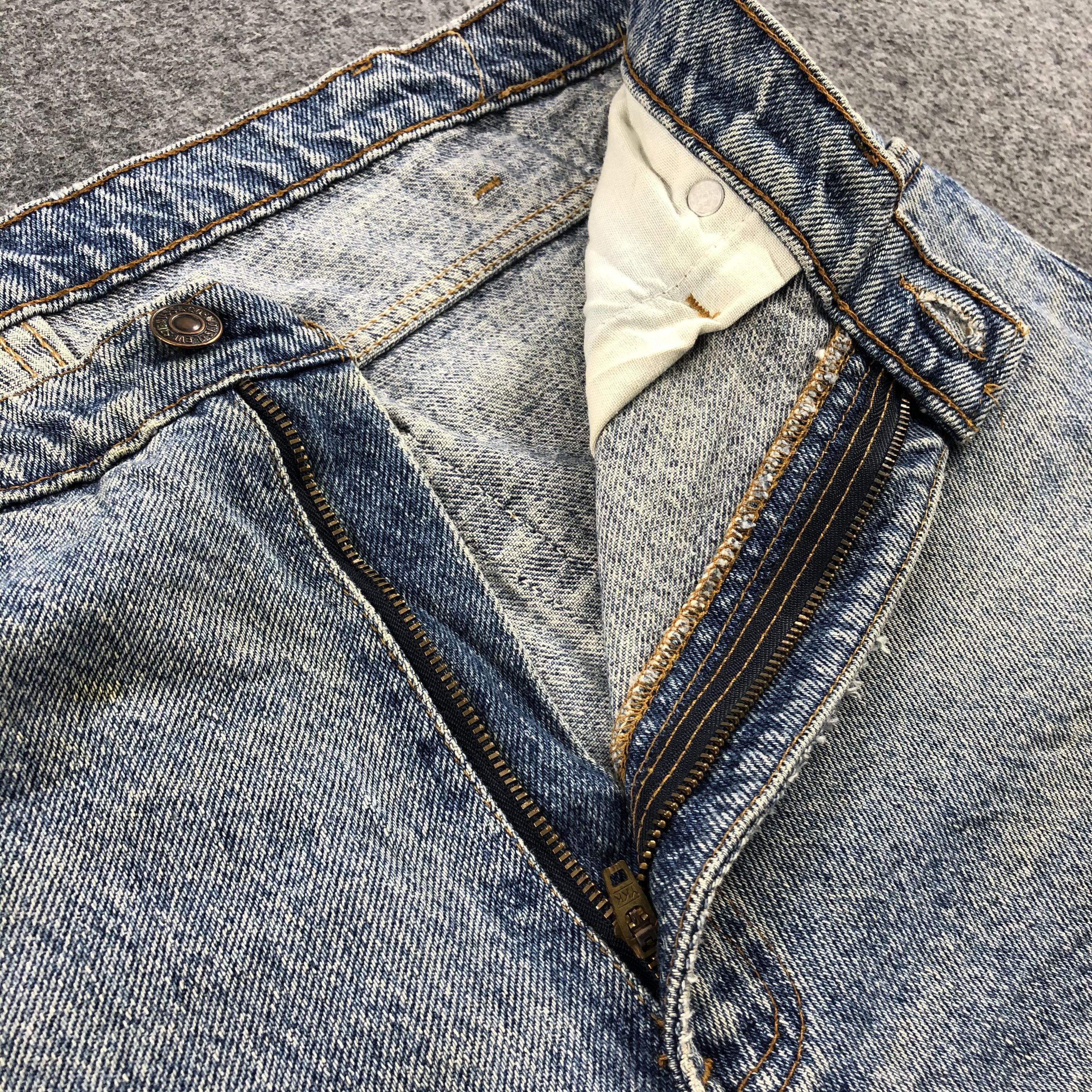 Levi's × Vintage Vintage 90s Light Wash Levis 540 Jeans-JM1292 Size US 33 - 8 Thumbnail