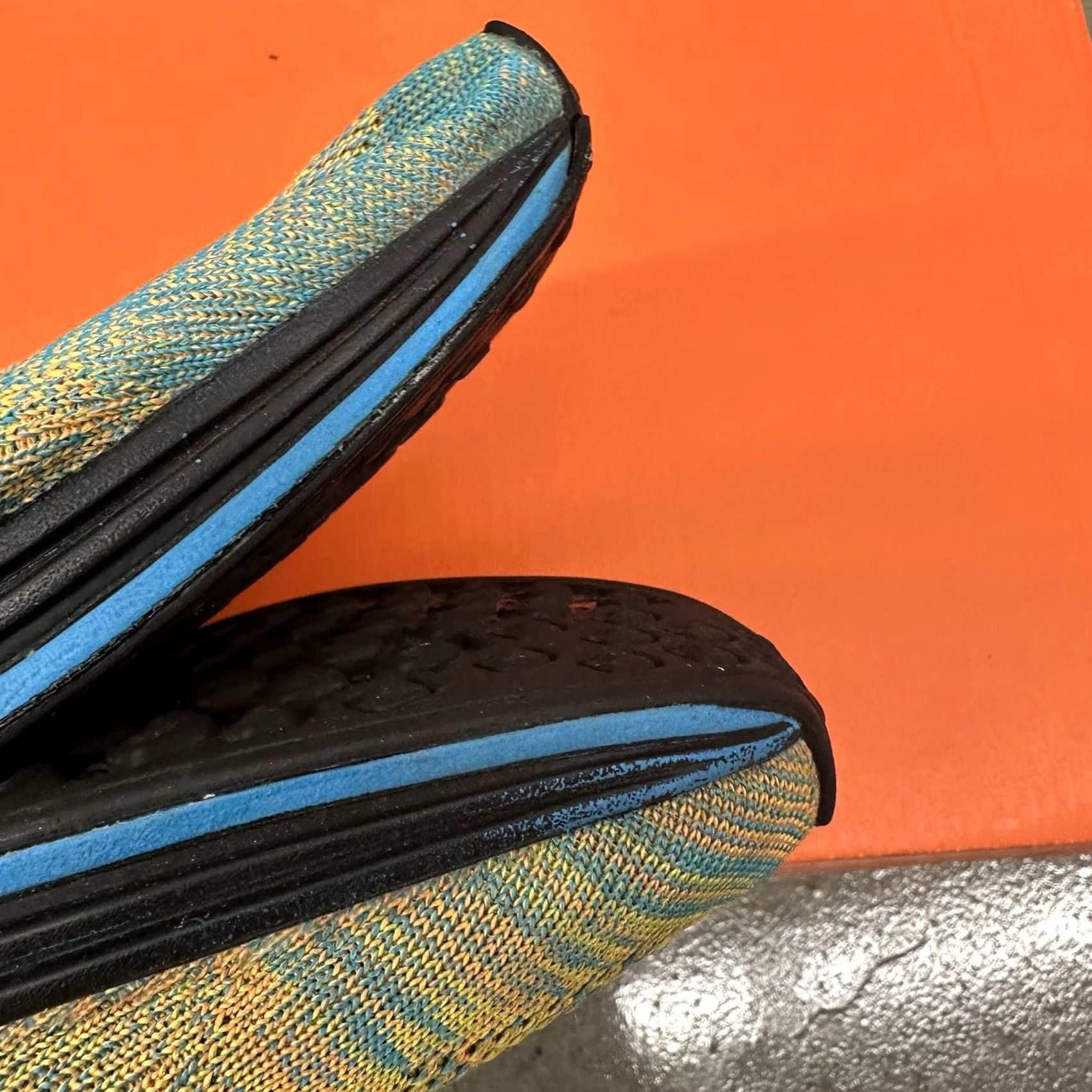 Nike Nike Flyknit Racer SHERBET Bright Citrus/Blue Lagoon SZ 10.5 Men Sneakers Nike Flyknit Racer Sneaker 2015 Mens Size US 10 / EU 43 - 5 Thumbnail