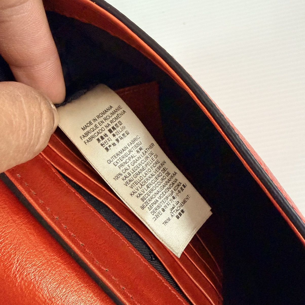 Burberry Burberry Leather Red Slingbag Size ONE SIZE - 14 Thumbnail