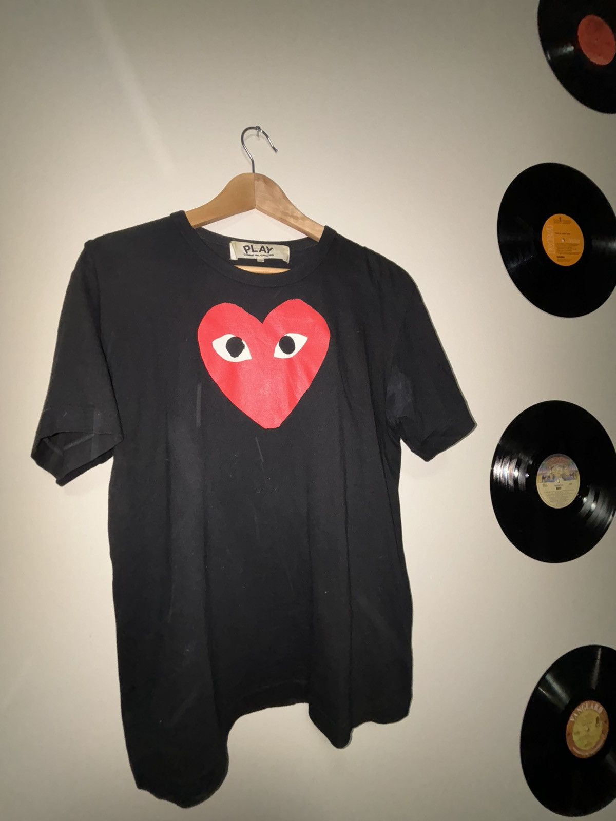 Comme des Garcons CDG Play Logo Tee Size US L / EU 52-54 / 3 - 1 Thumbnail