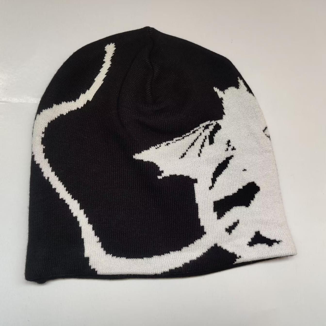 Cartoon Network Devil Woman Graphic Scull Cap No Cuff Beanie Hat Black Size ONE SIZE - 1 Thumbnail