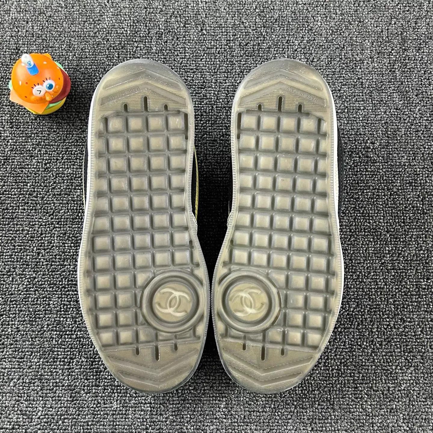 Chanel Chanel 23P CC Logo pre-owned Women's Sneakers 37 Size US 6.5 / IT 36.5 - 6 Thumbnail