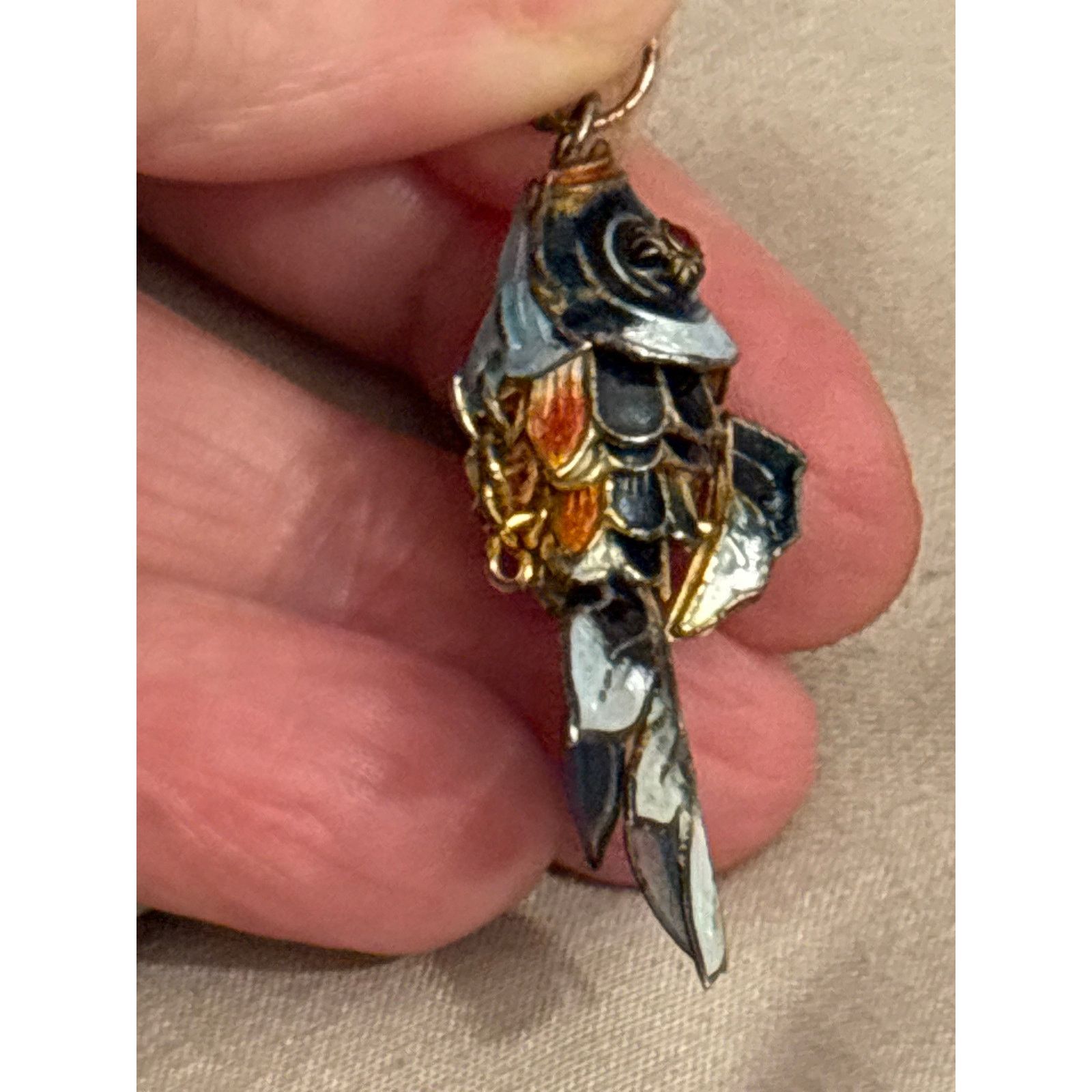 Other Vintage Articulating Enamel Fish Pendant or charm Size ONE SIZE - 7 Thumbnail