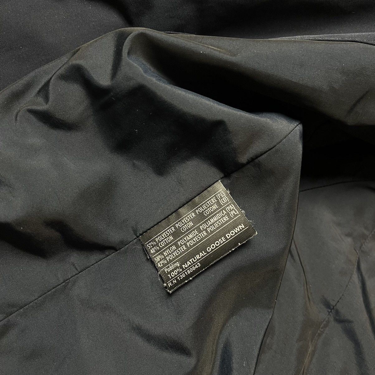 Salvatore Ferragamo Salvatore Ferragamo Down Jacket Size XS / US 0-2 / IT 36-38 - 13 Thumbnail