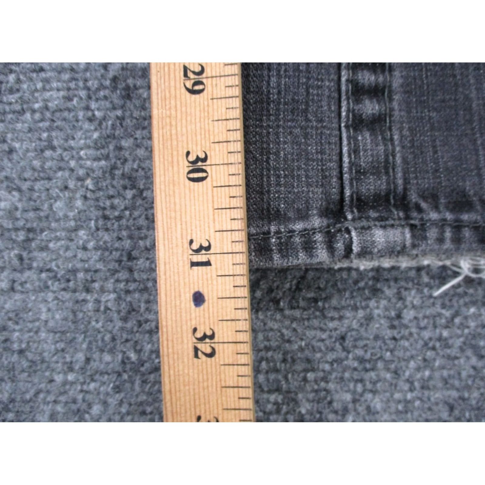 True Religion True Religion Jeans Mens 30 Gray White Paint Splatter Denim Ricky USA Made Jeans Color Gray Regular Fit Mens 30 Size US 29 - 4 Thumbnail