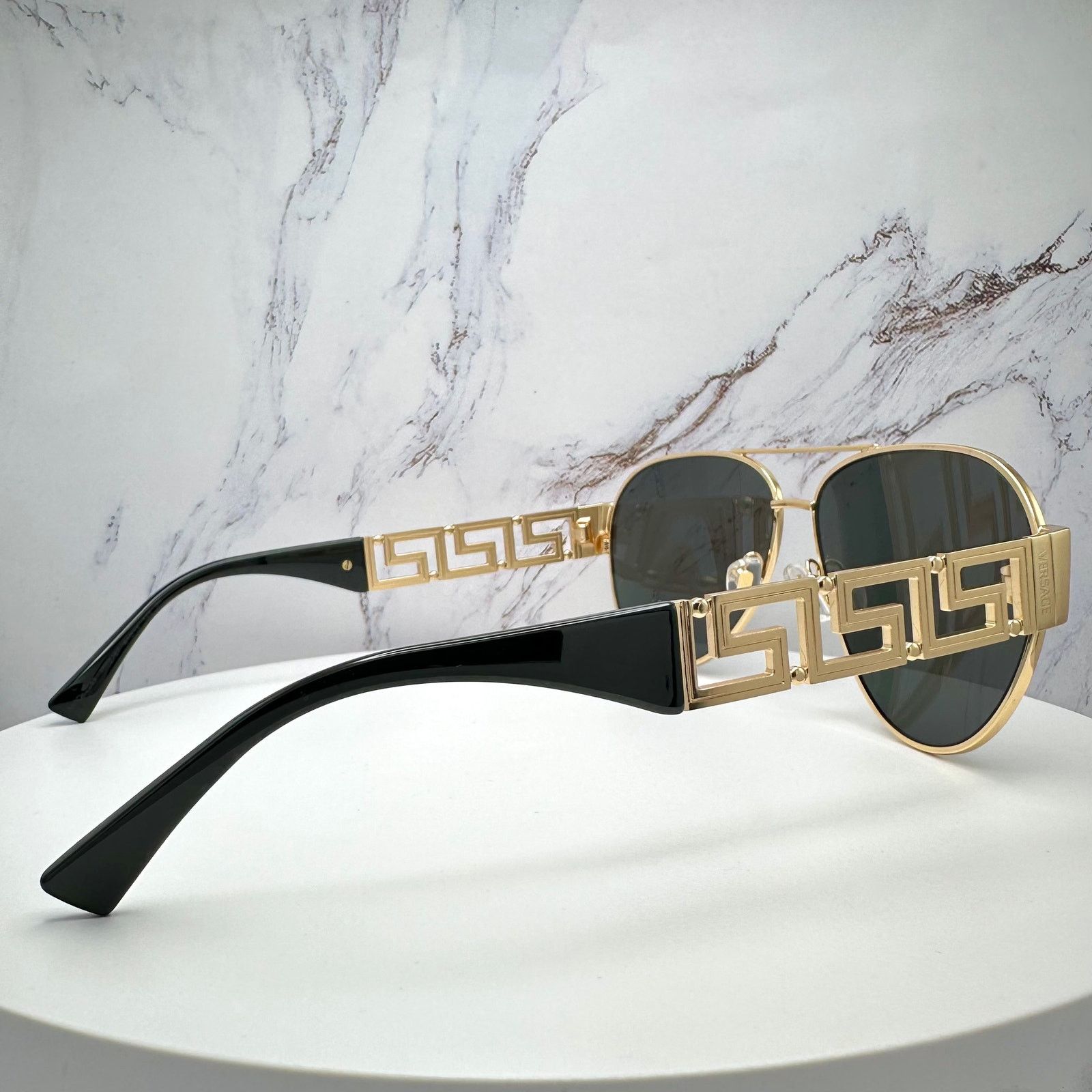 Versace New VERSACE Sunglasses Gold Aviator Pilot Metal Greca Logo Size ONE SIZE - 19 Thumbnail