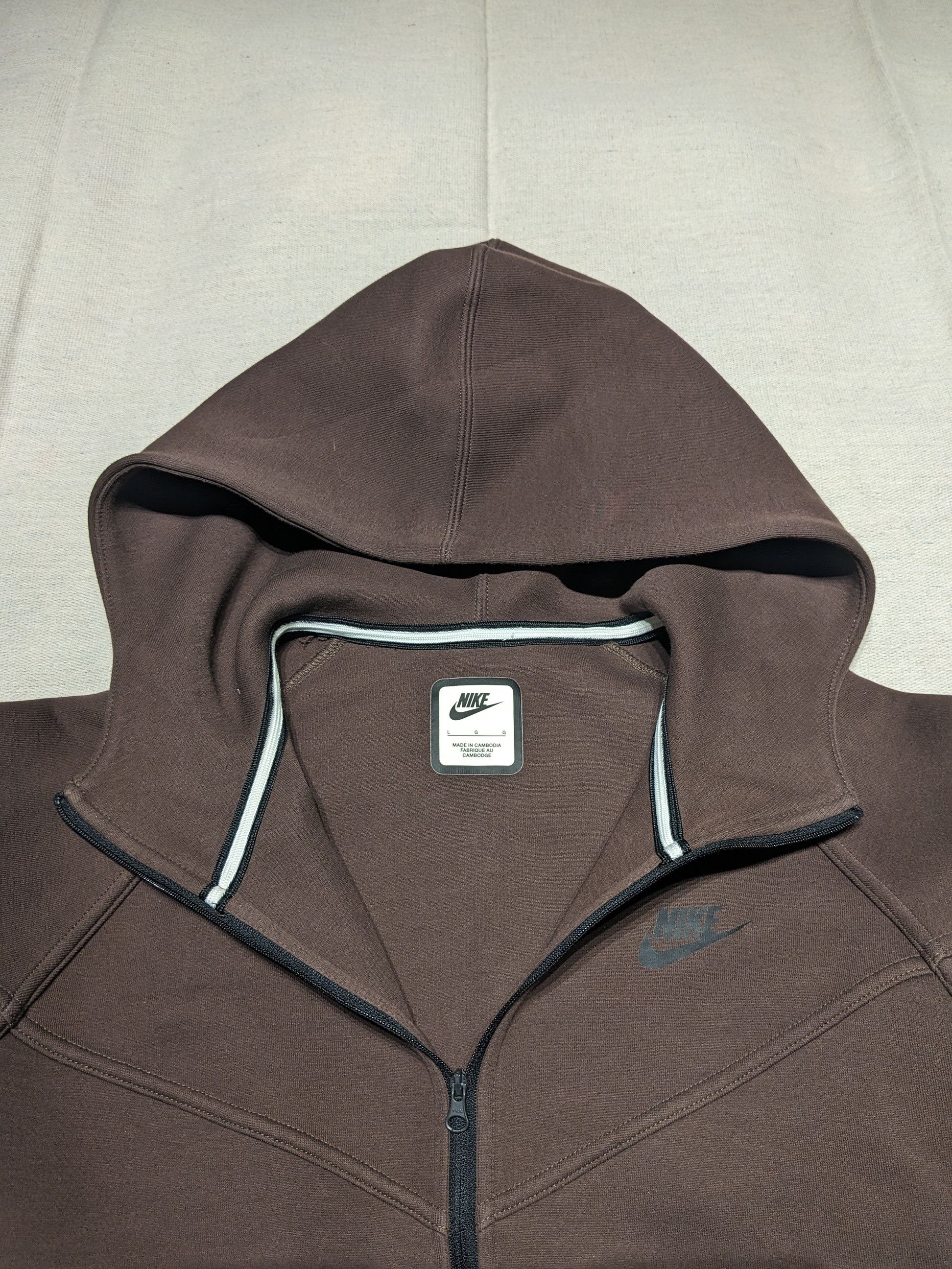 Nike Nike Tech Fleece Windrunner Women's Full-Zip Hoodie Large Size L / US 10 / IT 46 - 3 Thumbnail
