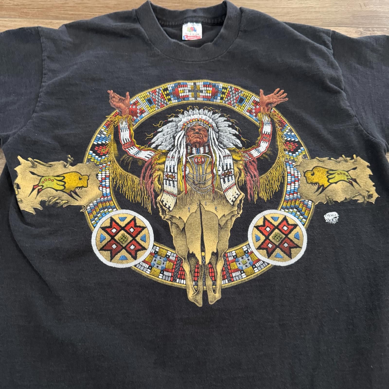 Fruit Of The Loom Vintage 90s Native American Art Image West Shirt Size US L / EU 52-54 / 3 - 2 Thumbnail