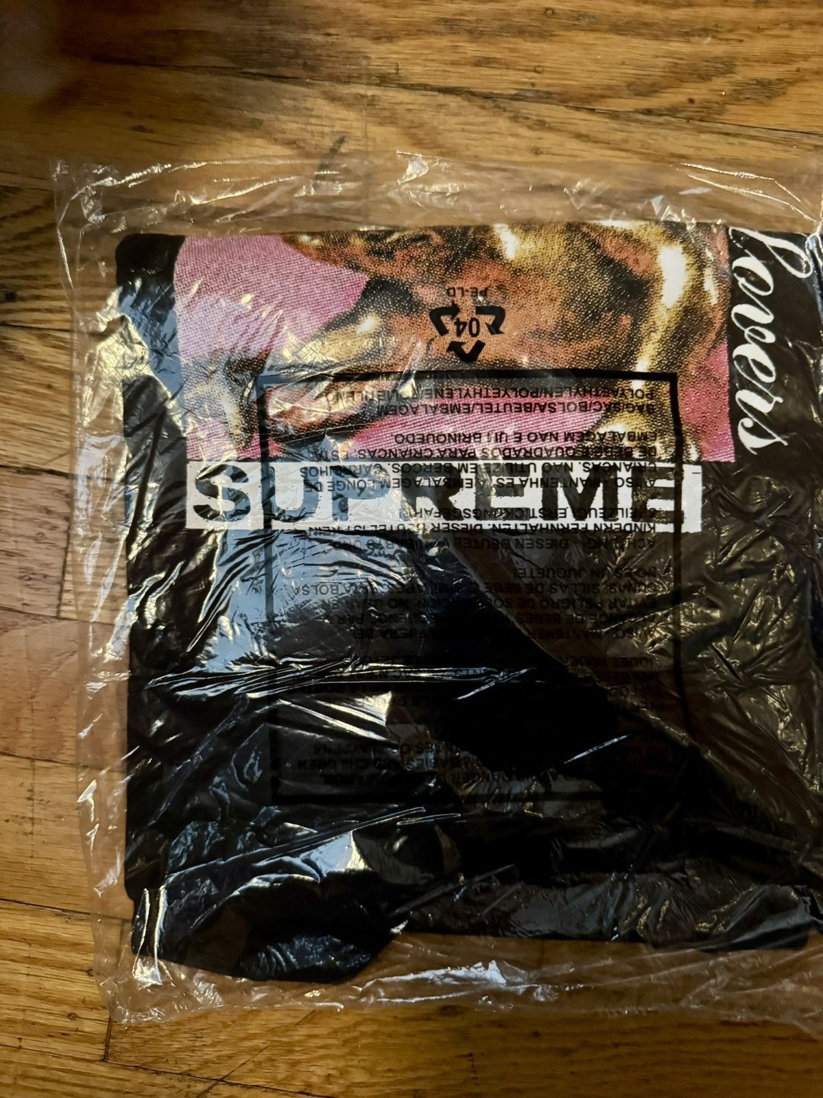 Supreme Supreme Lovers Tee Size US L / EU 52-54 / 3 - 2 Thumbnail