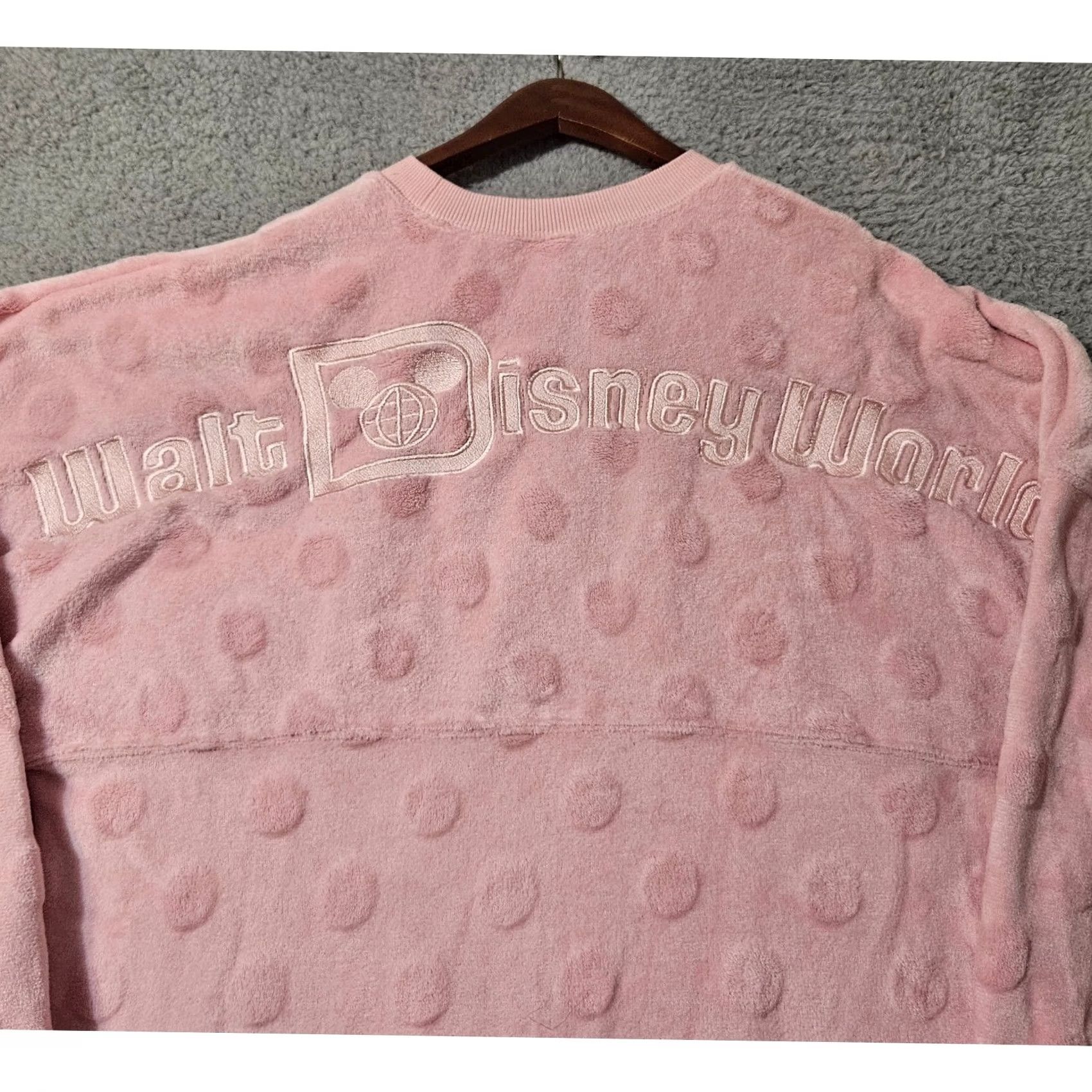 Disney Disney Parks Walt World Spirit Jersey Piglet Pink Polka Dot Fuzzy Medium Size M / US 6-8 / IT 42-44 - 2 Thumbnail