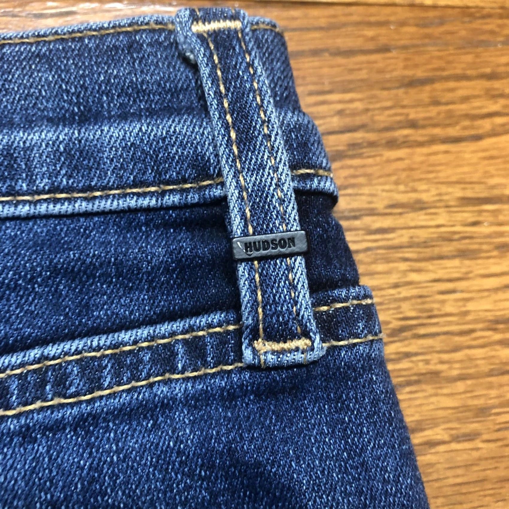Hudson Hudson Jeans Womens Barbara Super Skinny Denim Stretch Blue 31 X 27 Inseam City Preppy Size 24" / US 00 / IT 34 - 4 Thumbnail