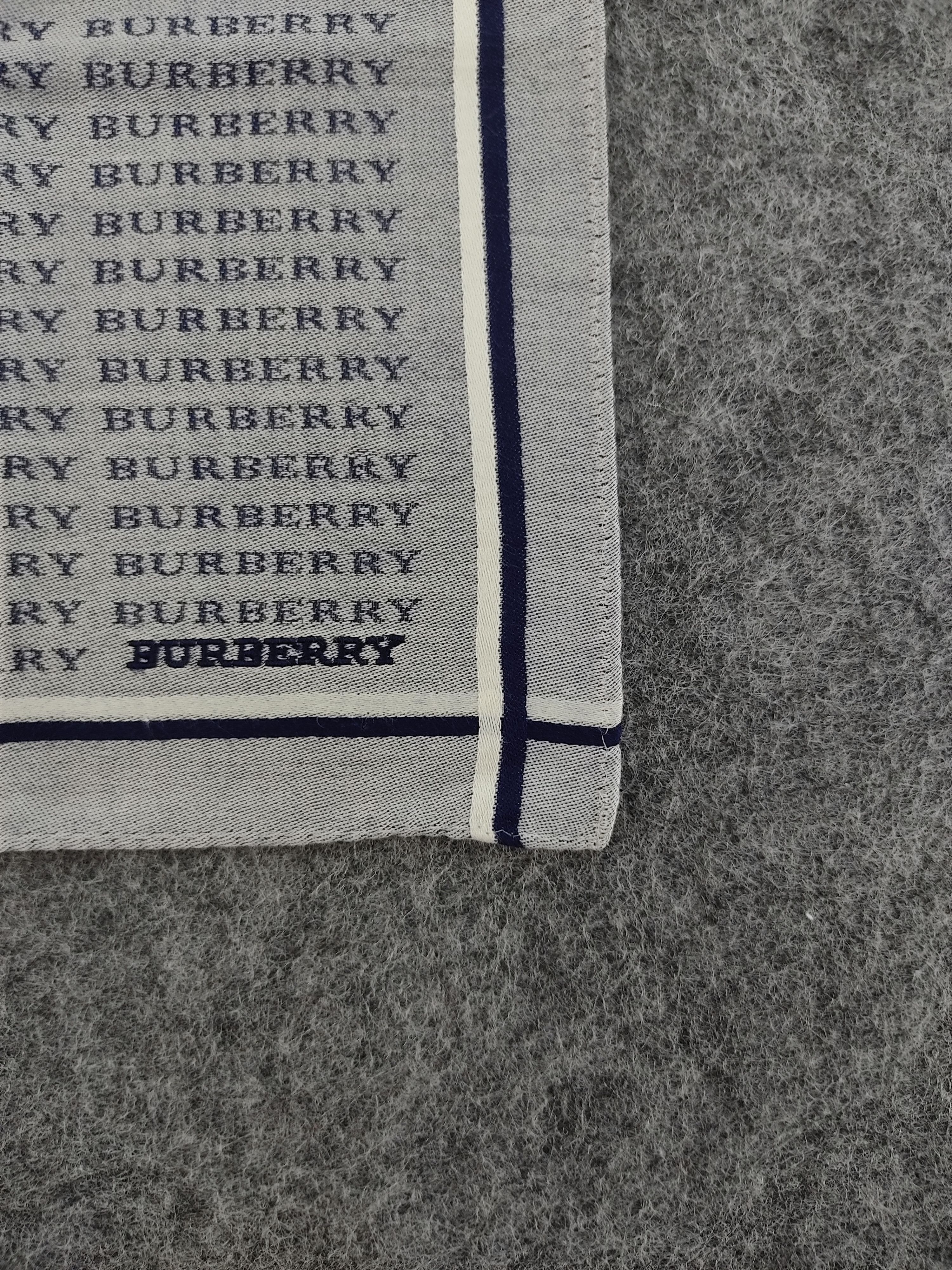 Burberry Vintage Burberry Handkerchief Neckerchief Bandana H013D Size ONE SIZE - 3 Thumbnail