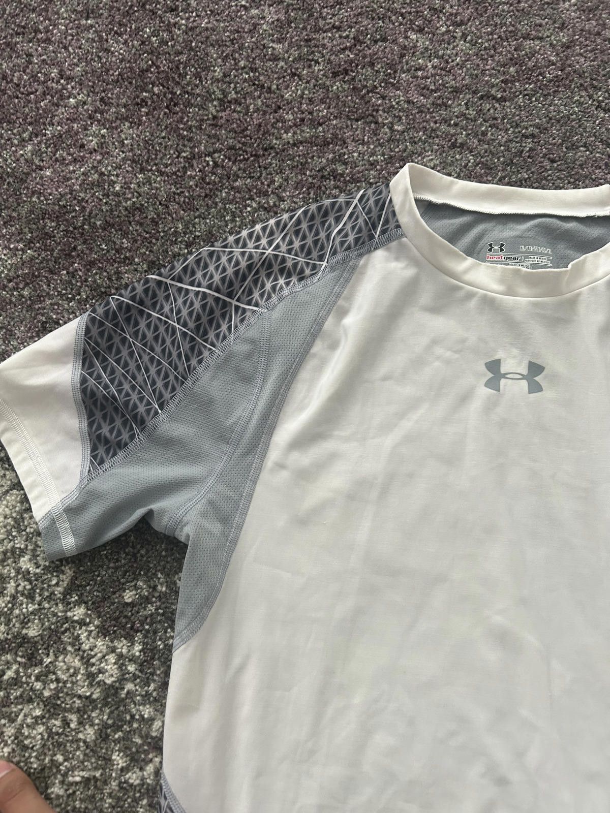 Under Armour Under Armour Compression Tee – White/Silver Tech Mesh Size US XL / EU 56 / 4 - 3 Thumbnail